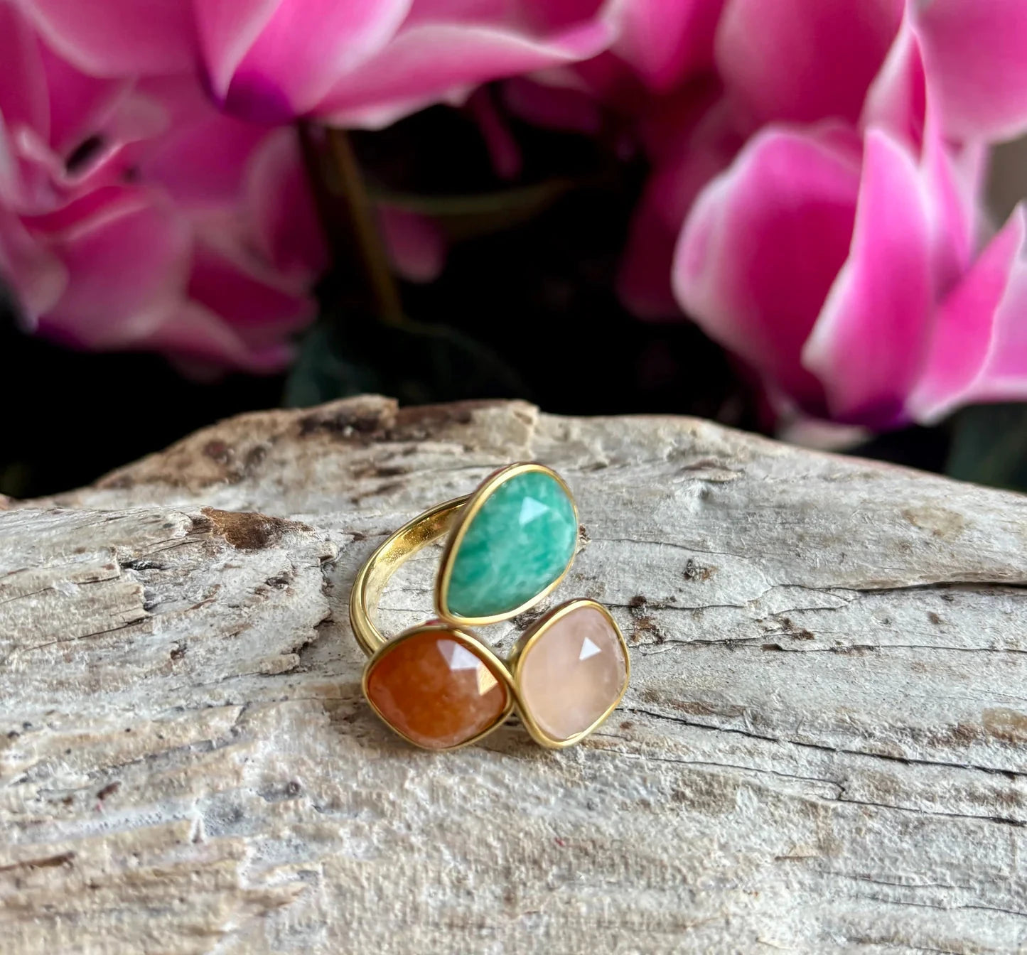 18ct Gold Plated Faceted Rose Quartz Triple Stone Ring Ring Ocean Ripple