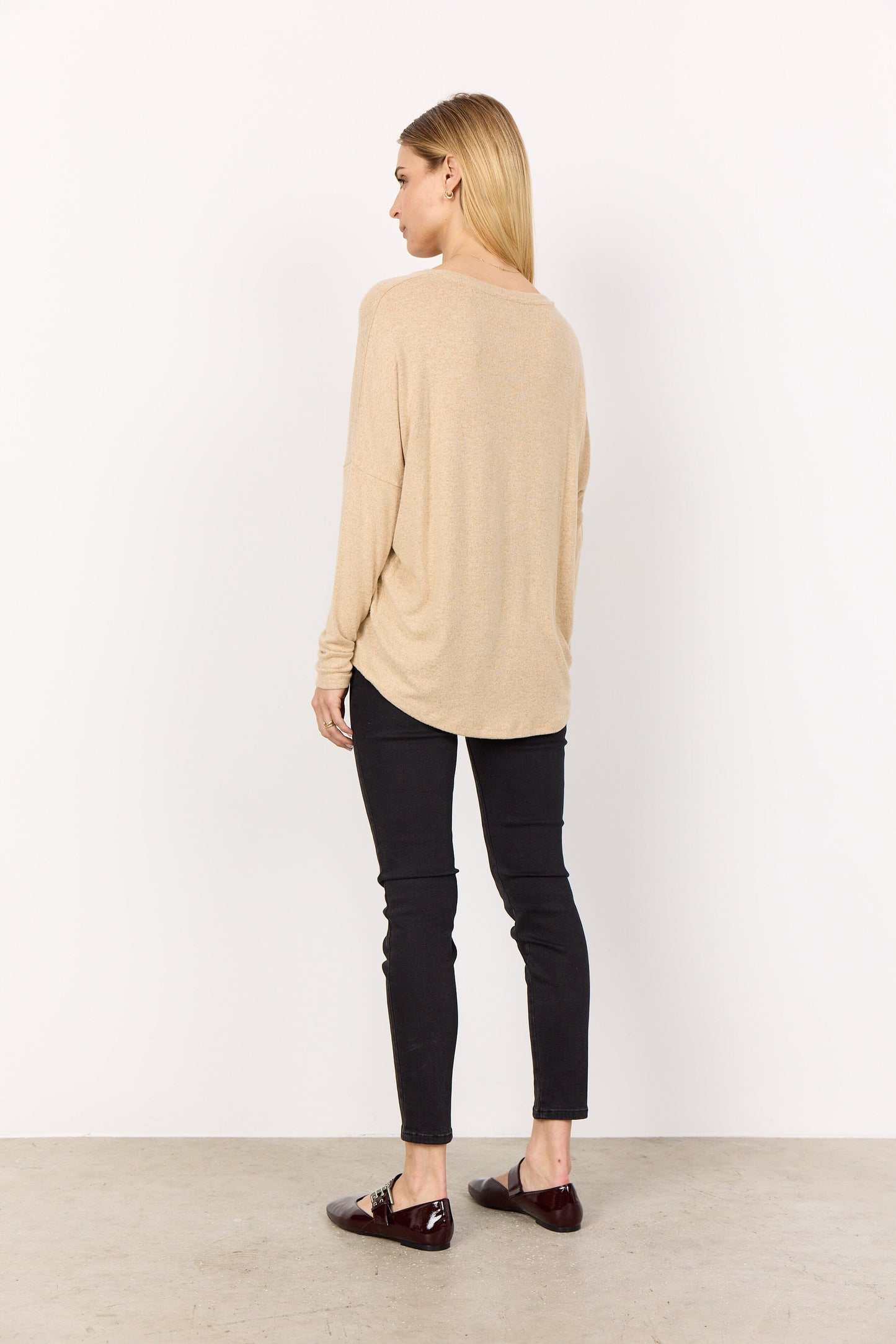 Biara Blouse | Sand Melange Blouse Soya Concept