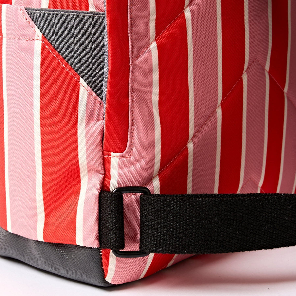 Canfield Canvas | Medium | Seaside Stripe Backpacks Roka