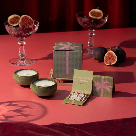 Christmas Bow Tea Lights | Myrrh & Tonka Candle Zesty Lemons