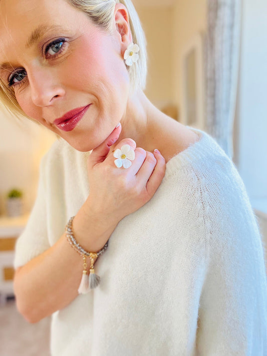 Elise Flower Pearl Ring - Adjustable Ring French Edit Pearl