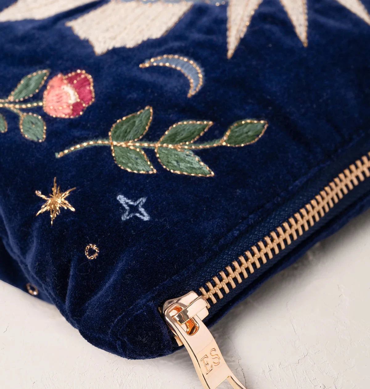 Everyday Pouch | Celestial Enchanted Heart | Navy Make up Bag Elizabeth Scarlett