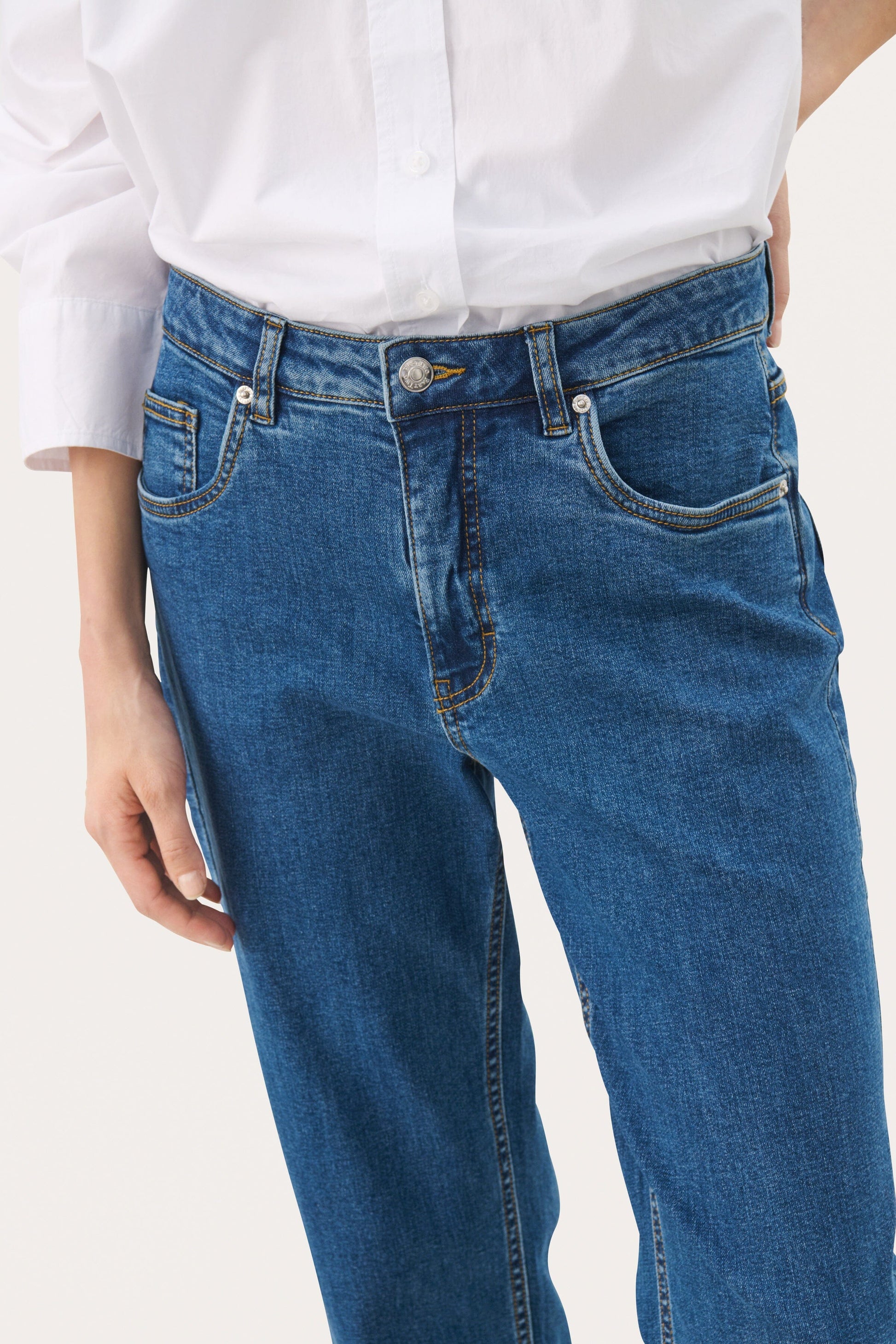 Judyas Jeans | Dark Medium Blue Jeans Part Two