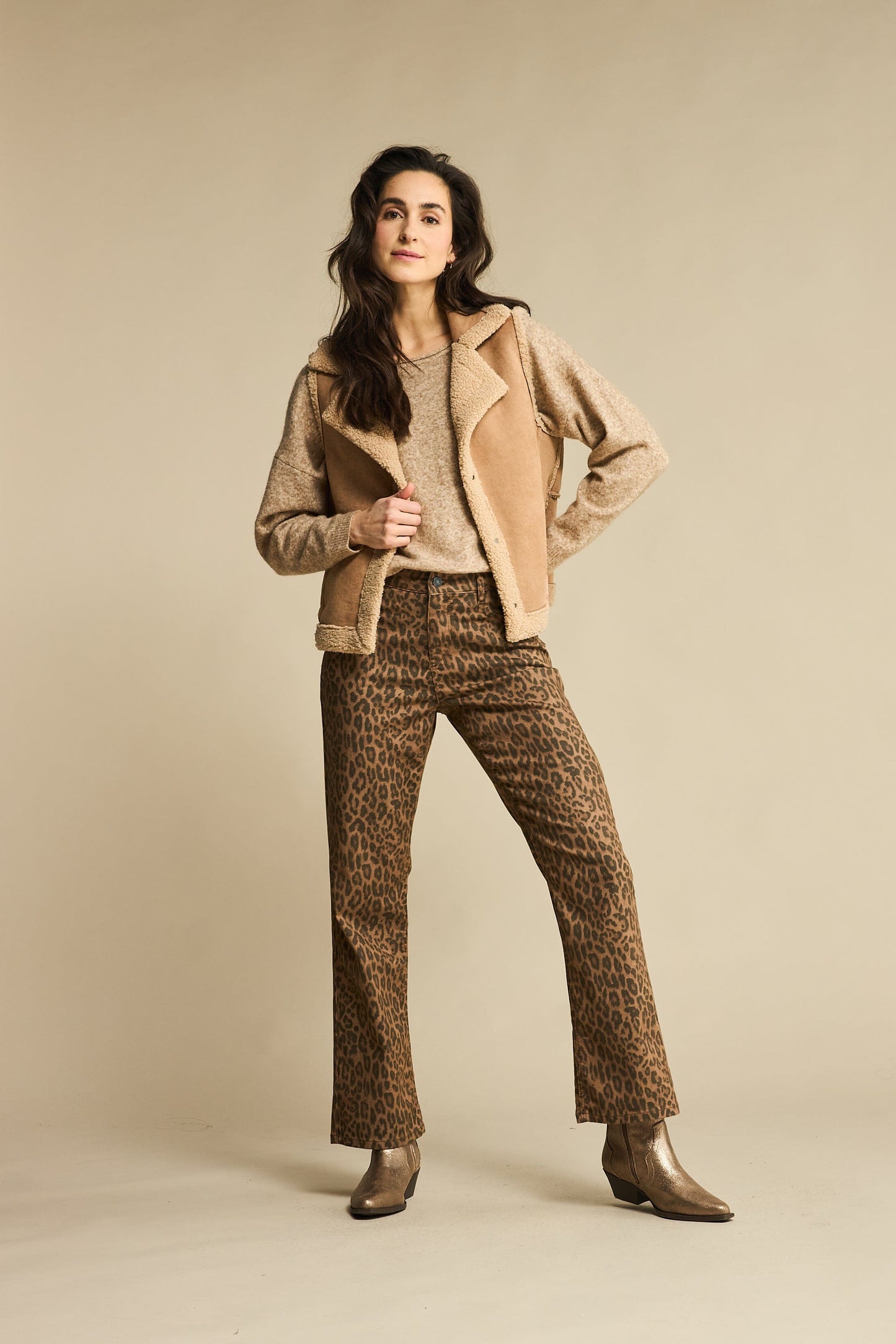 Kim Leopard Trousers | Mid Brown Pants Red Button