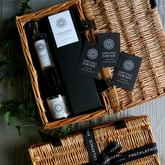 Luxury Home Fragrance Hamper | Pomegranate Wax Melts Freckleface