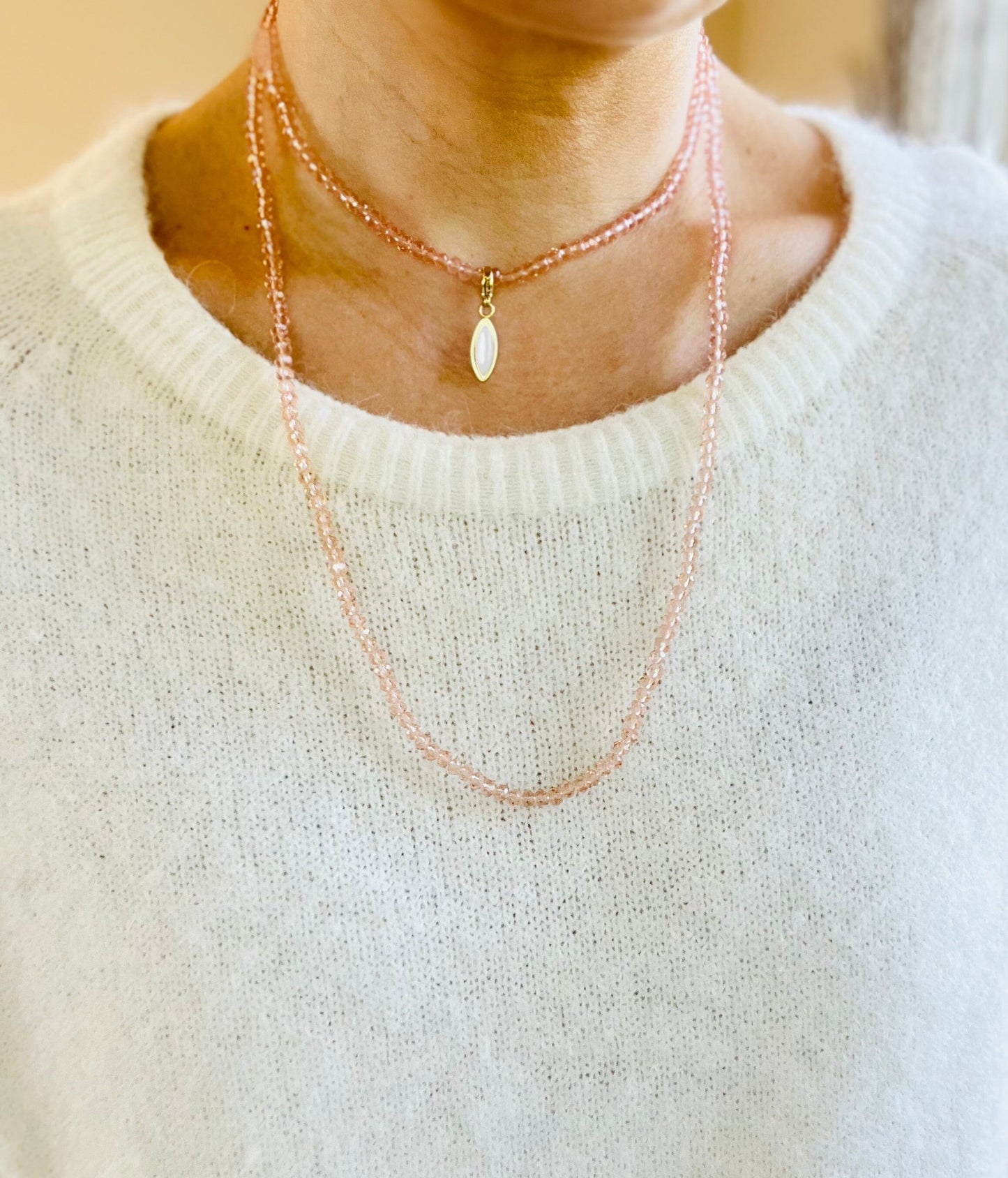 Noa Crystal Necklace | Navy - Small Pearl Charms Necklace French Edit Pearl Teardrop Charm