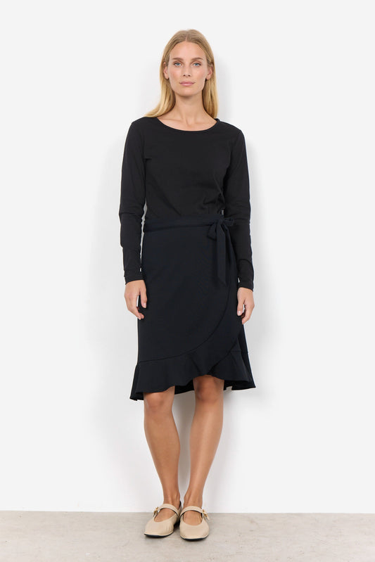 Pylle T Shirt | Black Blouse Soya Concept