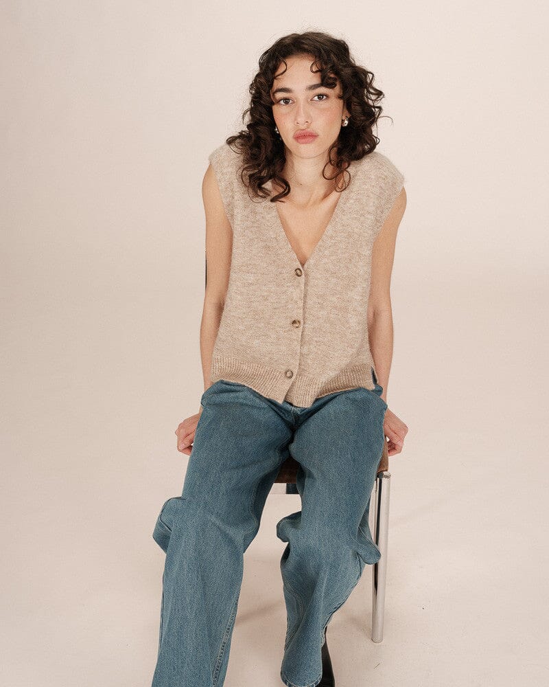 Santa Top | Beige Blouse Grace and Mila