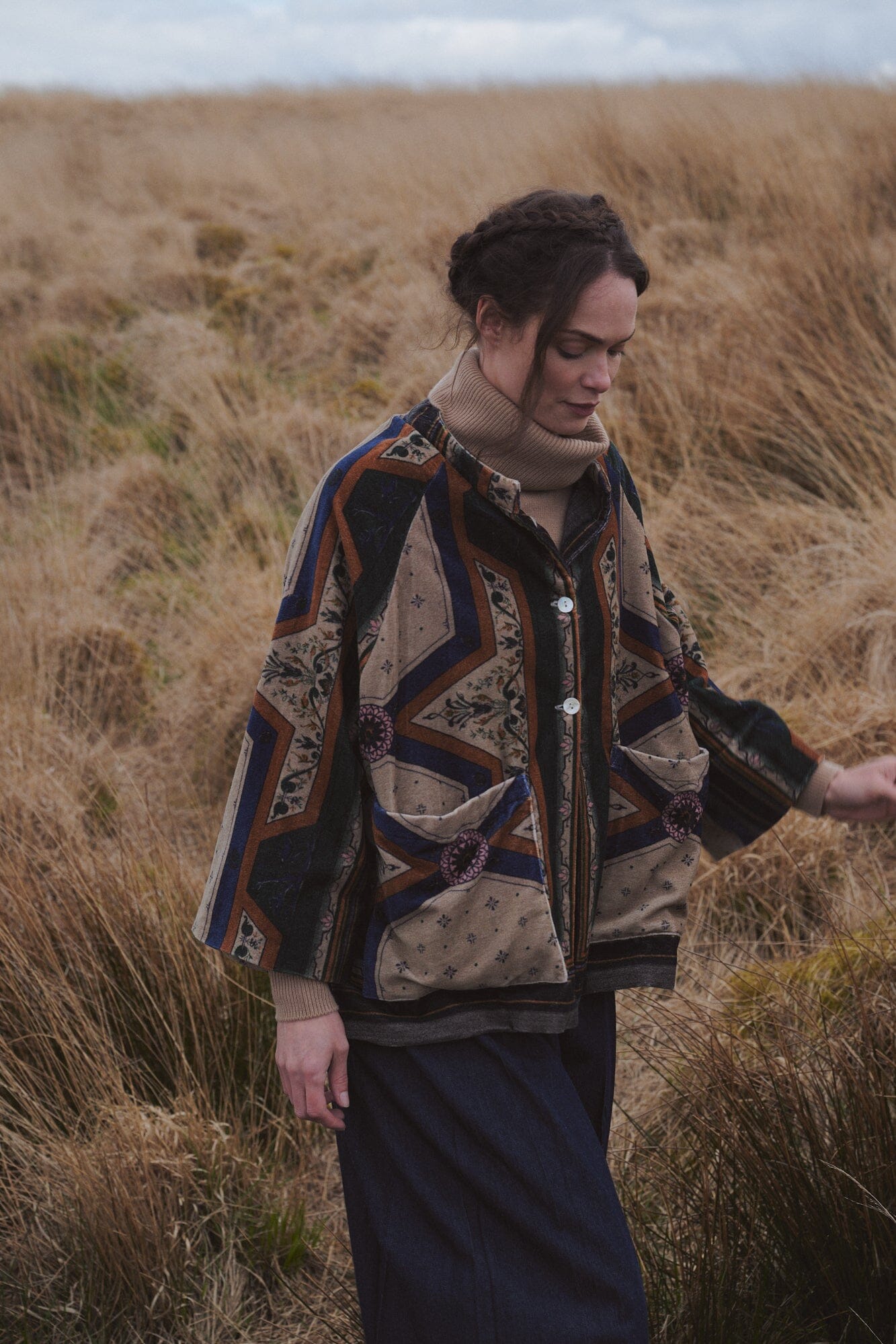 Velvet Jacket | Fleur De Lys | Sand Kimonos One Hundred Stars