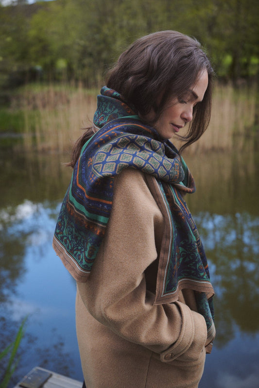 Wool Scarf | Amulet | Emerald Scarves One Hundred Stars