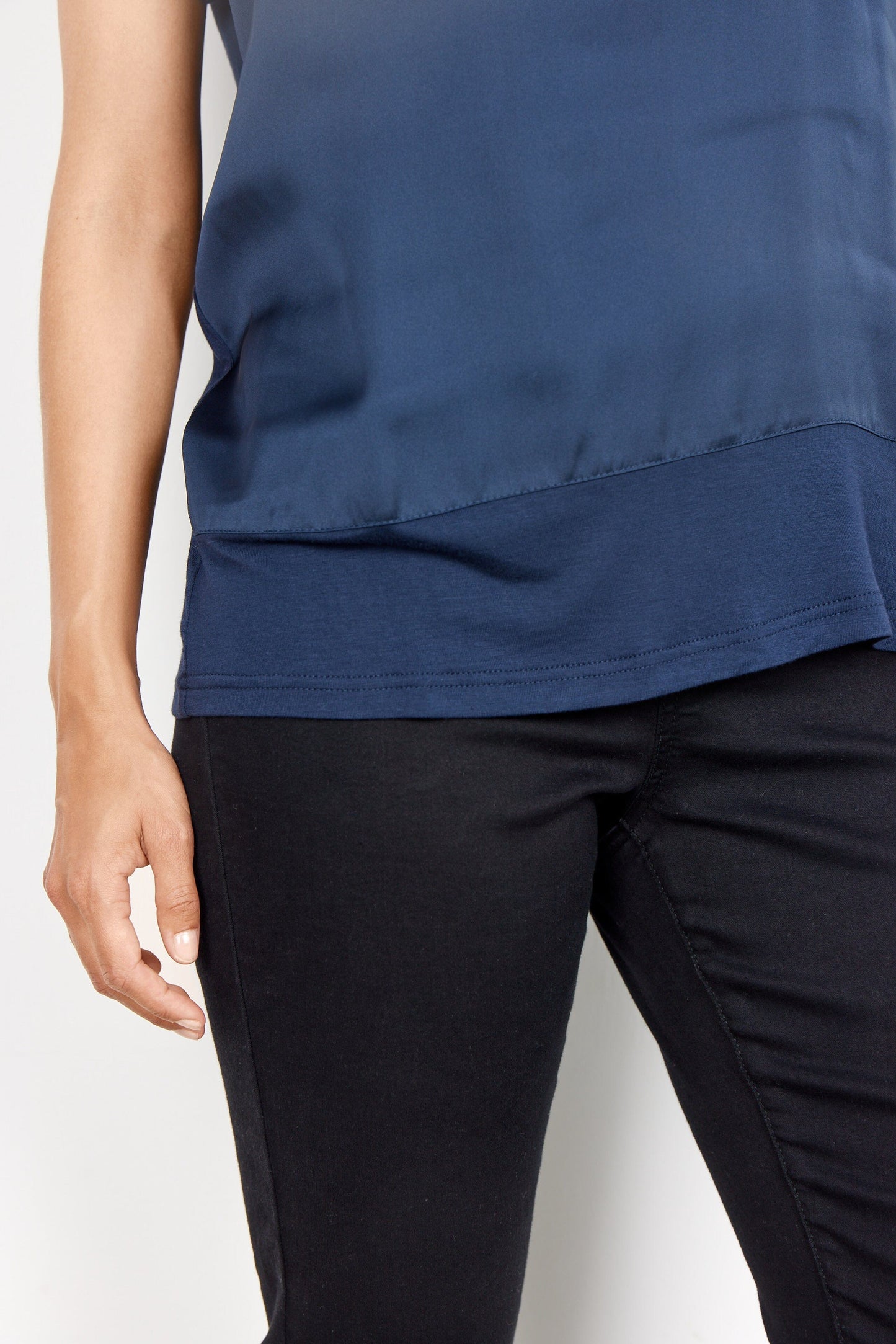 Thilde Top | Navy Blouse Soya Concept