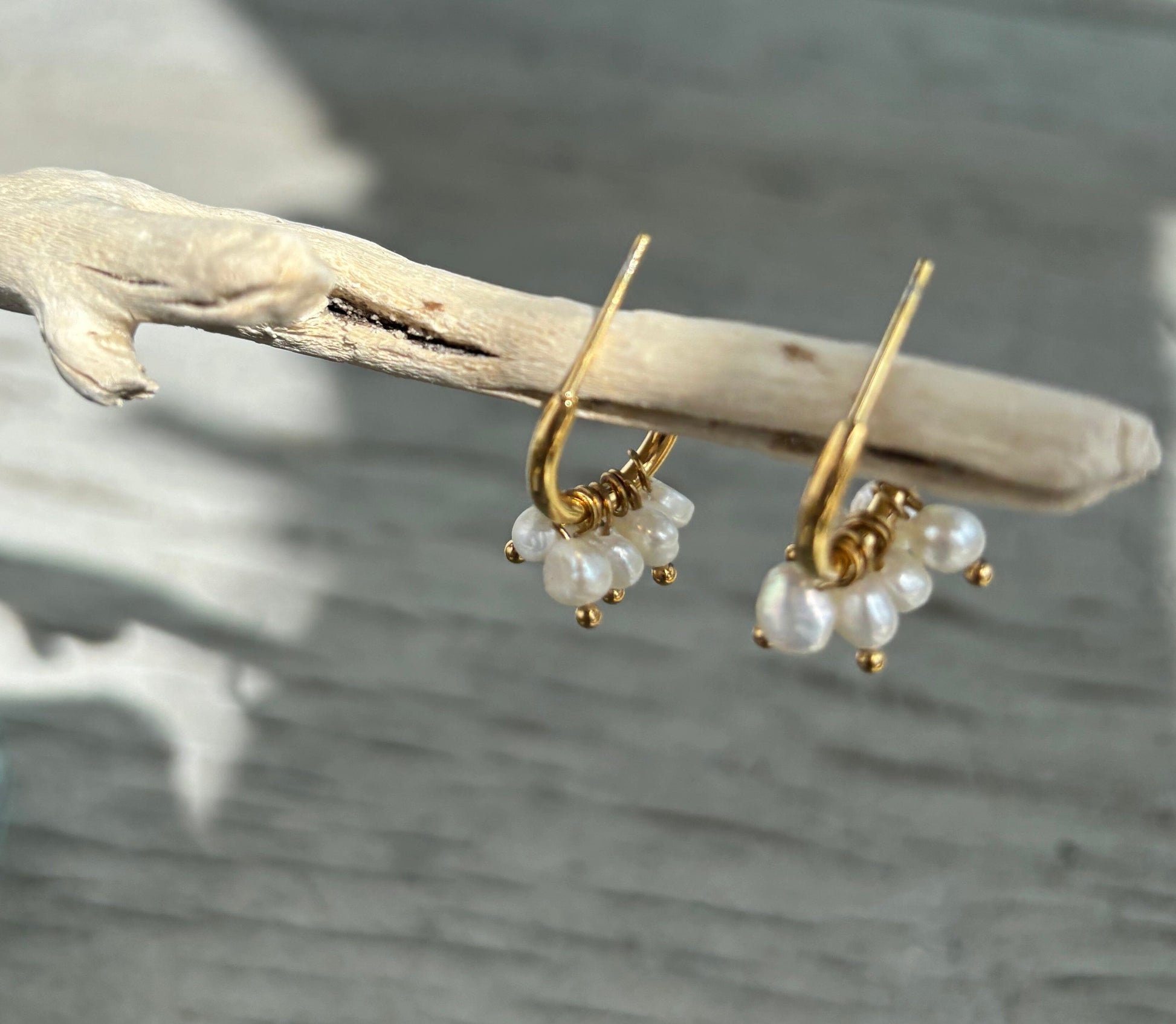 18ct Gold plated Fresh Water Pearl Half Hoop Earrings Earrings Ocean Ripple 
