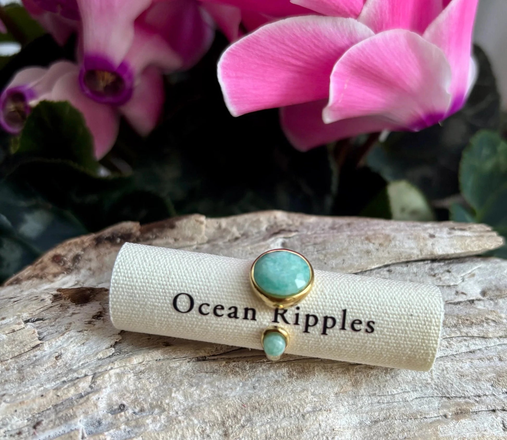 18ct Gold Plated Open Top Amazonite Ring Ring Ocean Ripple 