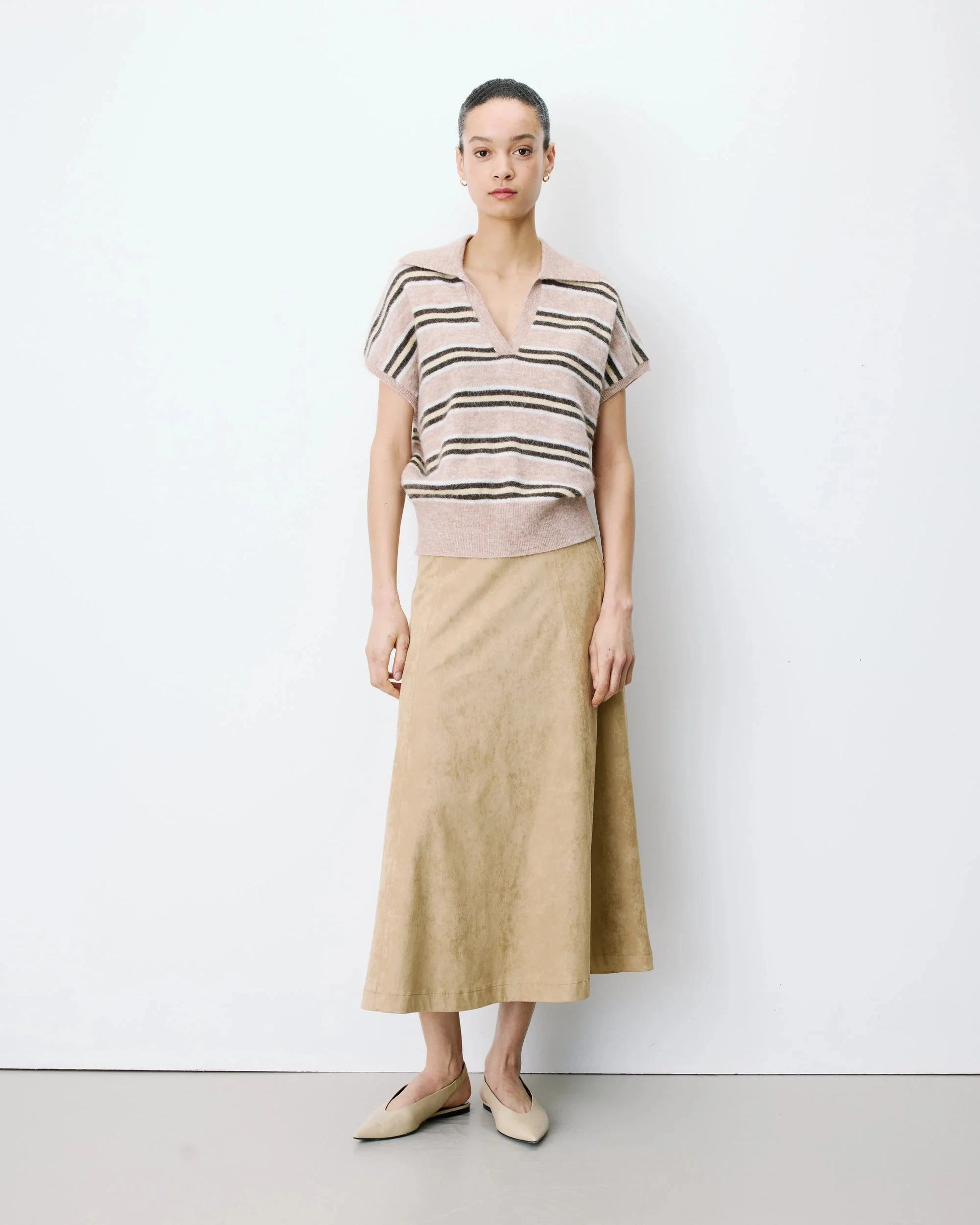 Aizen Knit | Beige Jumper Grace and Mila 