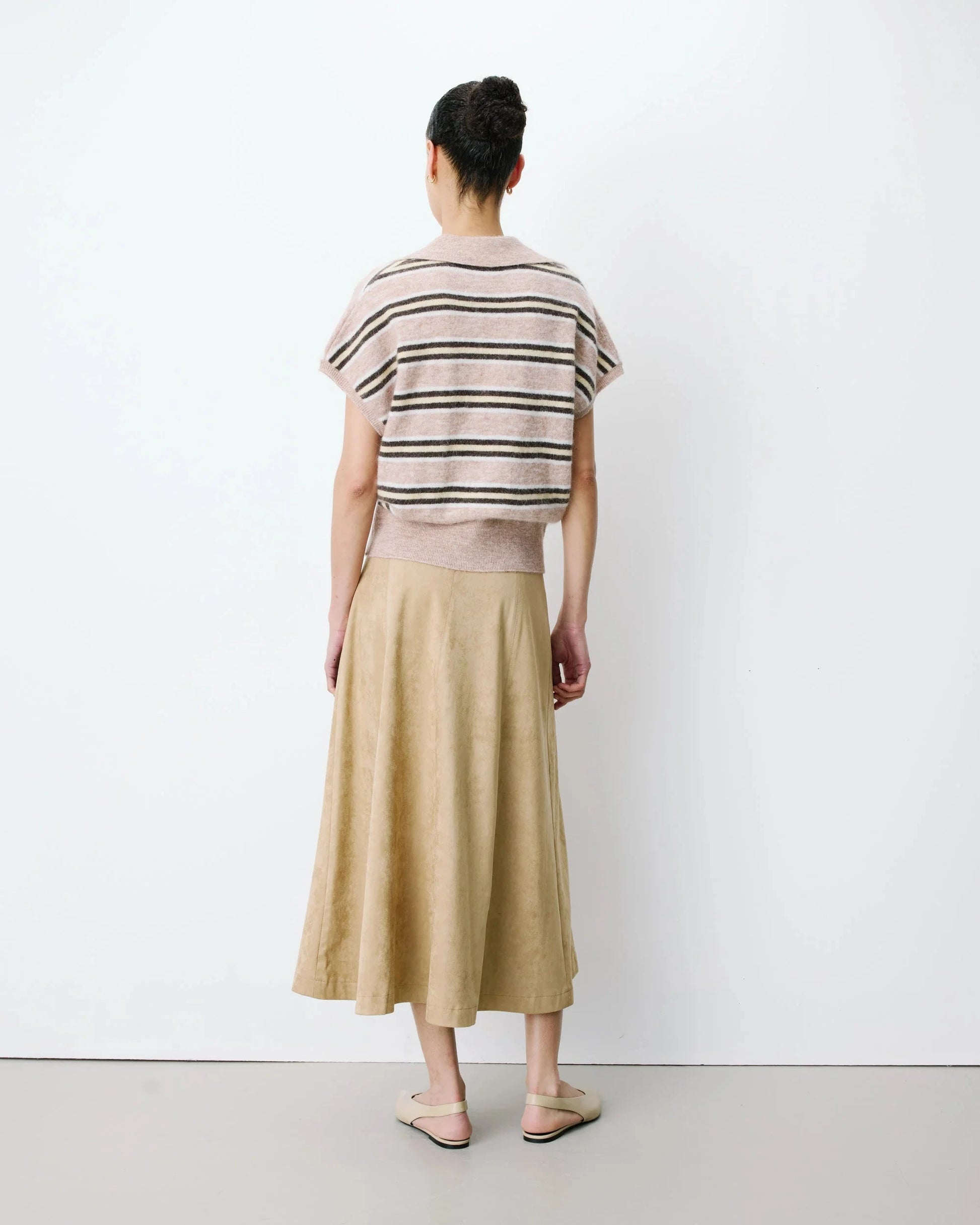 Aizen Knit | Beige Jumper Grace and Mila 