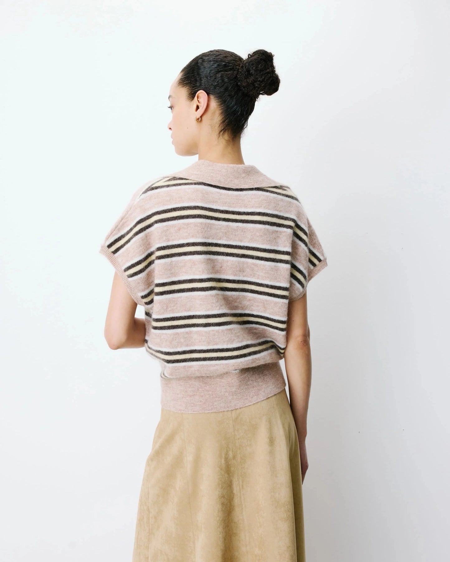 Aizen Knit | Beige Jumper Grace and Mila 
