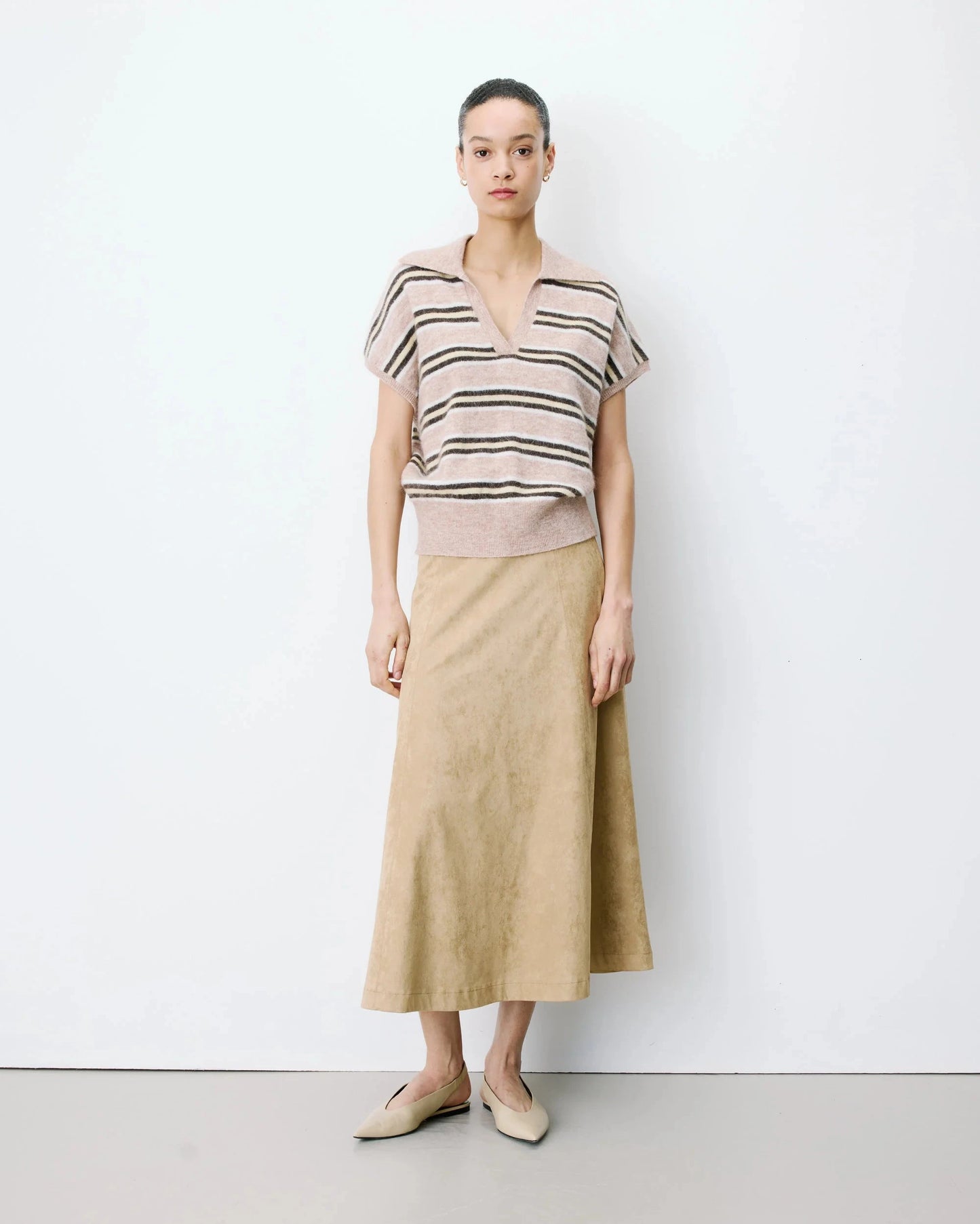 Aizen Knit | Beige Jumper Grace and Mila 
