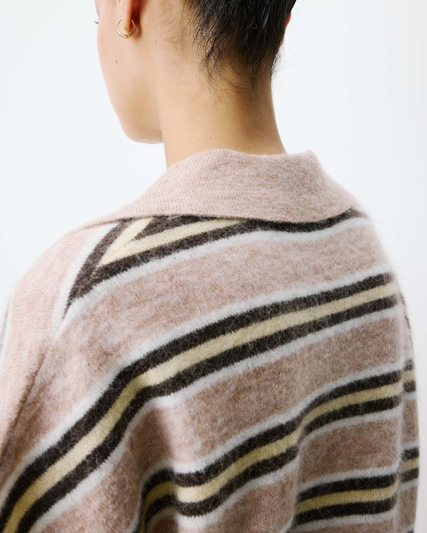 Aizen Knit | Beige Jumper Grace and Mila 