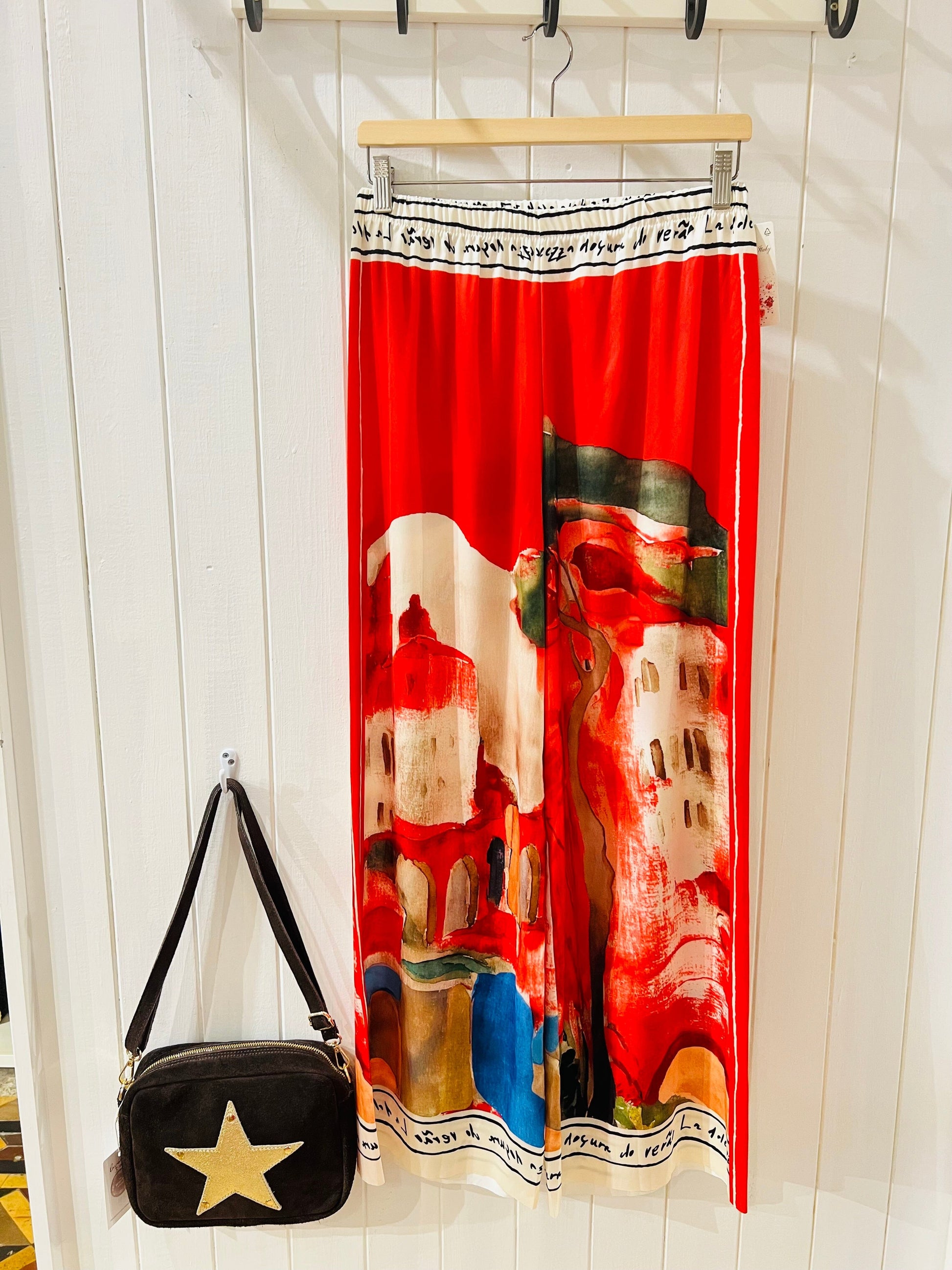 Alcina Pants | Multiple Colours Shorts Parisienne Collection Red 