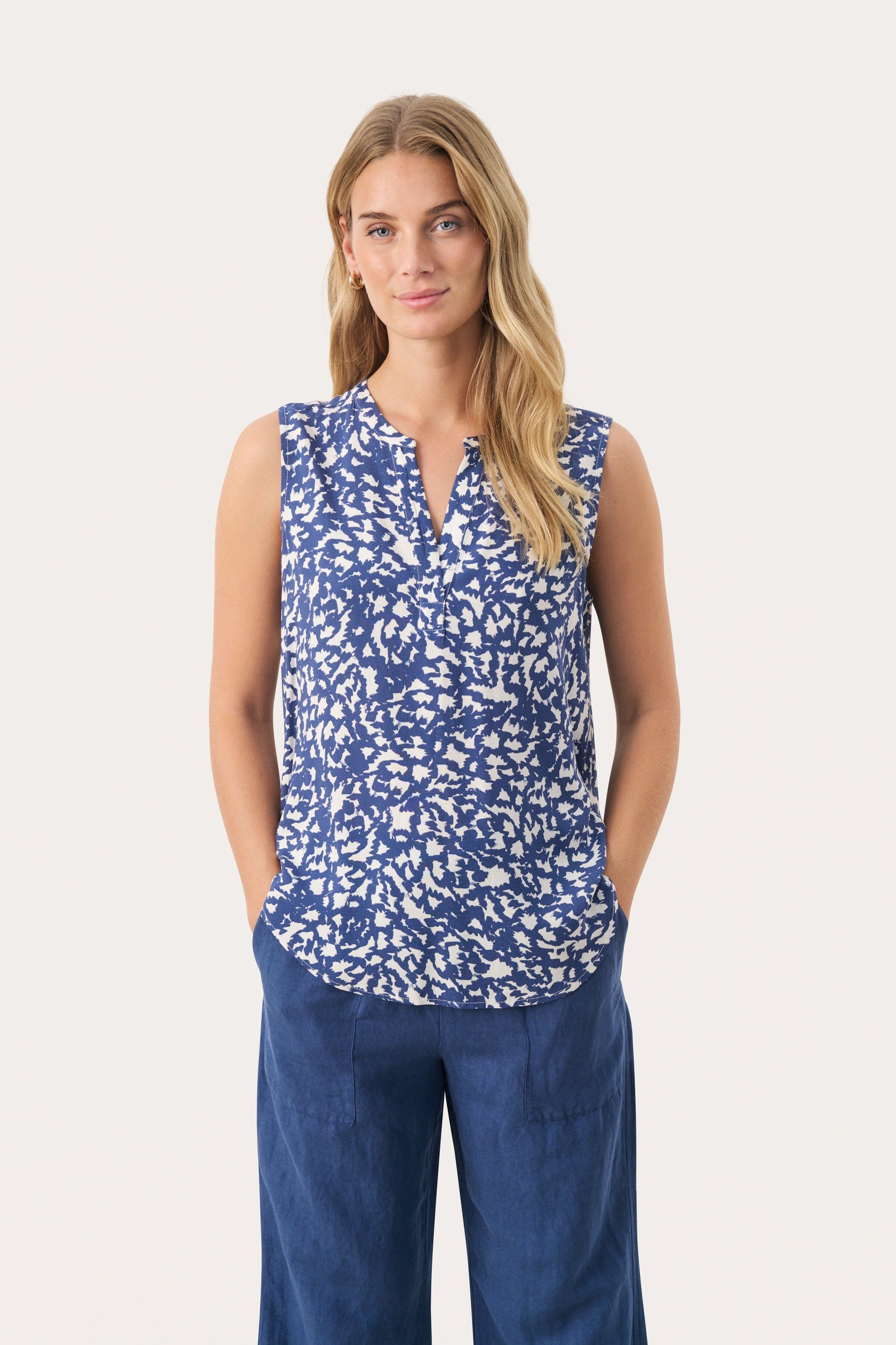 Andia Top | Oceana Graphic Top Part Two 