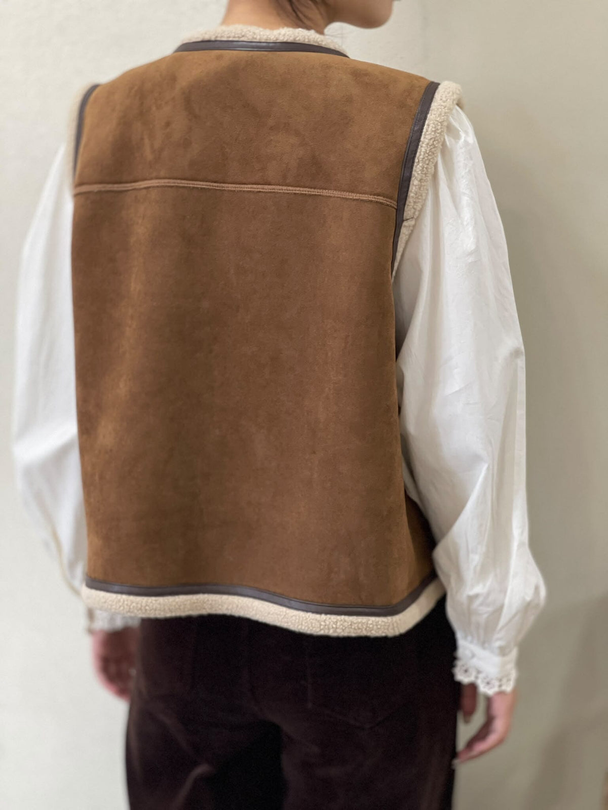 Bibi Gilet | Brown Jacket Parisienne Collection 