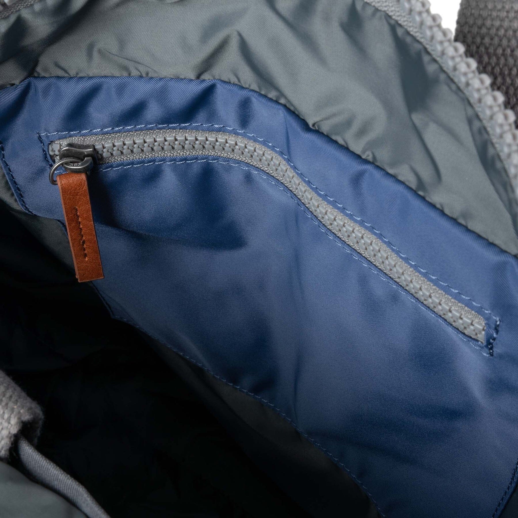 Canfield B Recycled Nylon | Small | Burnt Blue Roka 
