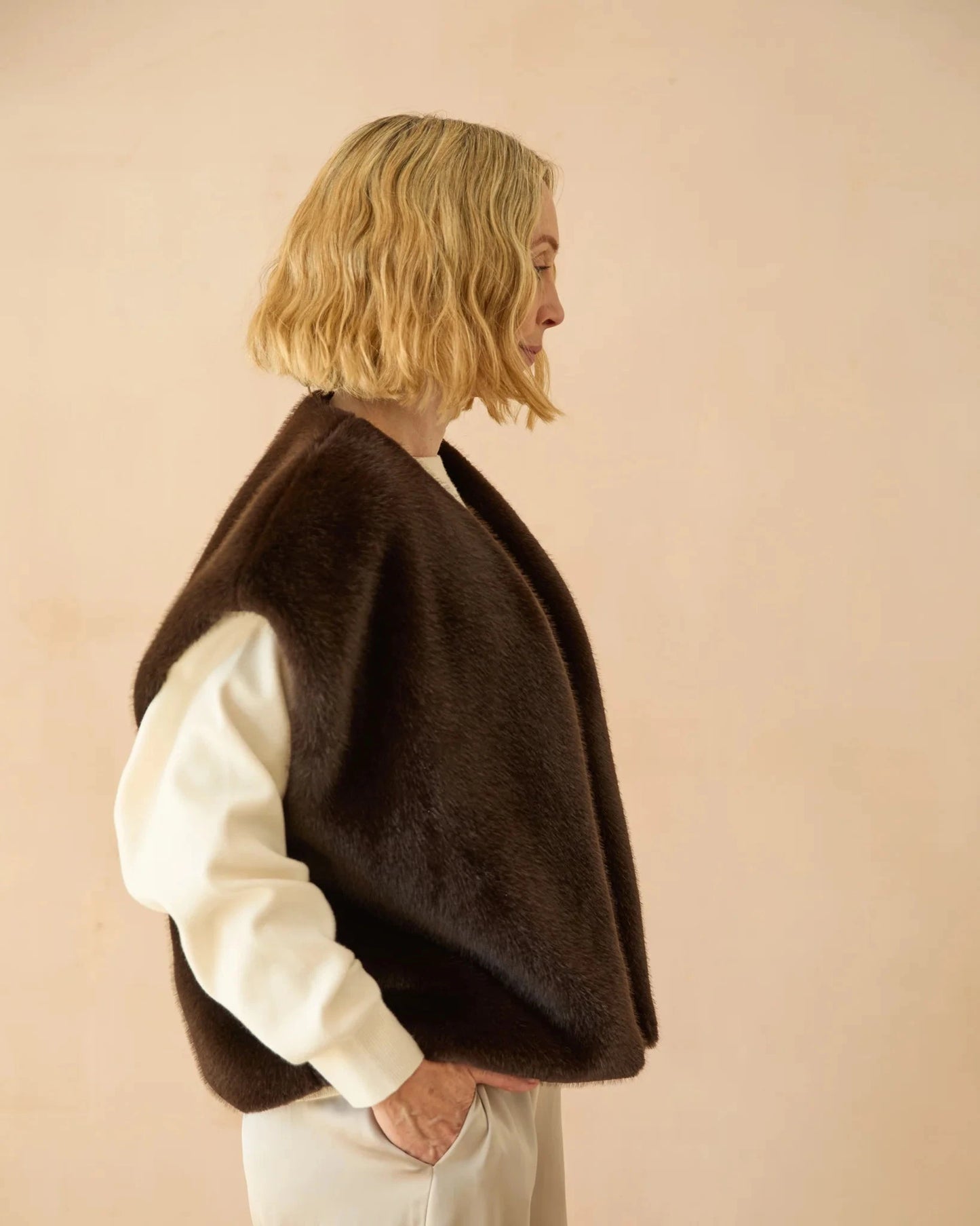 Claire Gilet | Cocoa Gilet Chalk 