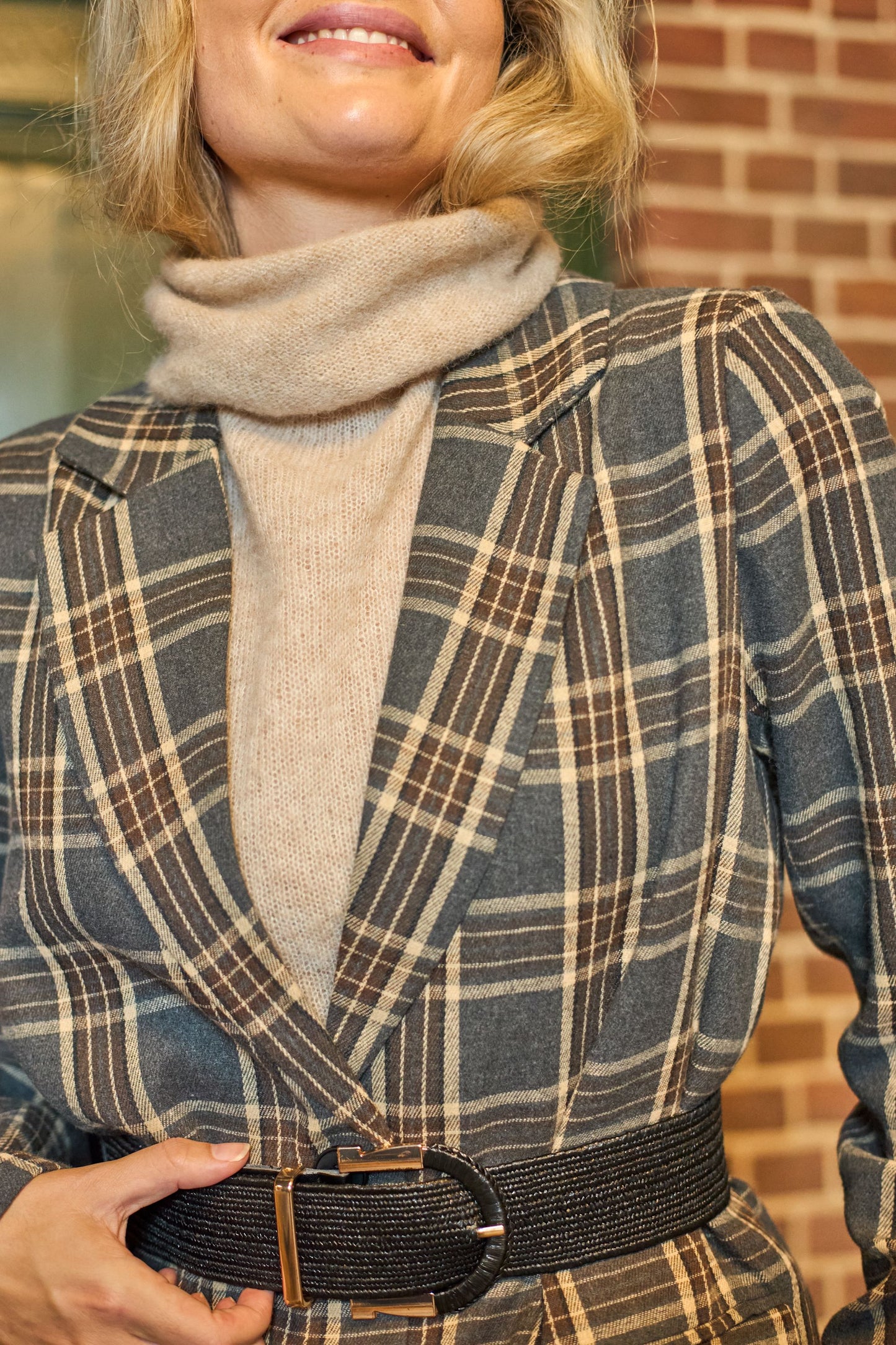 Dell Roll Neck Vest | Natural Jumper Black Colour 