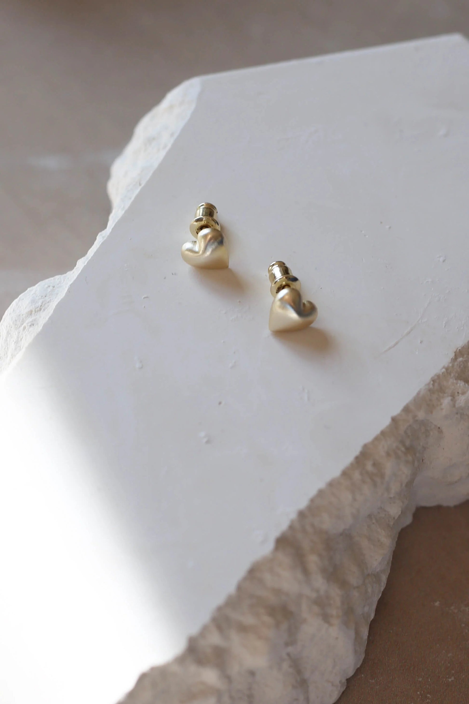 Embrace Earrings | Gold Earrings Tutti & Co 