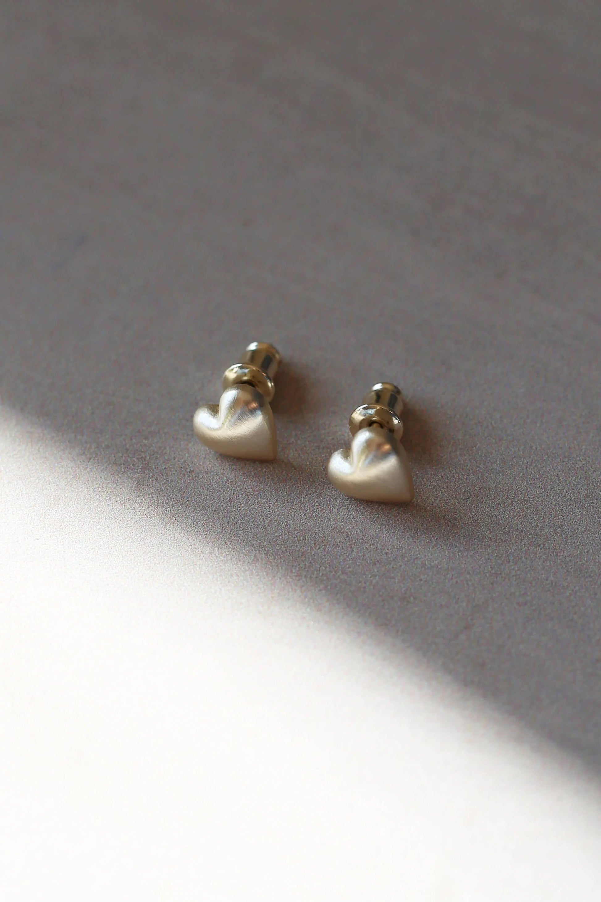 Embrace Earrings | Gold Earrings Tutti & Co 