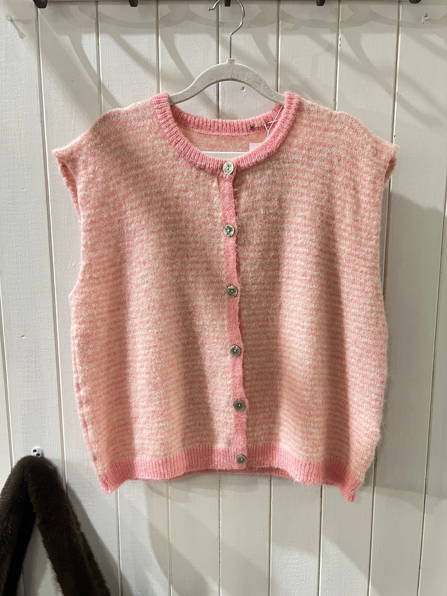 Etta Vest | 7 Colours Jumper Parisienne Collection Pink 