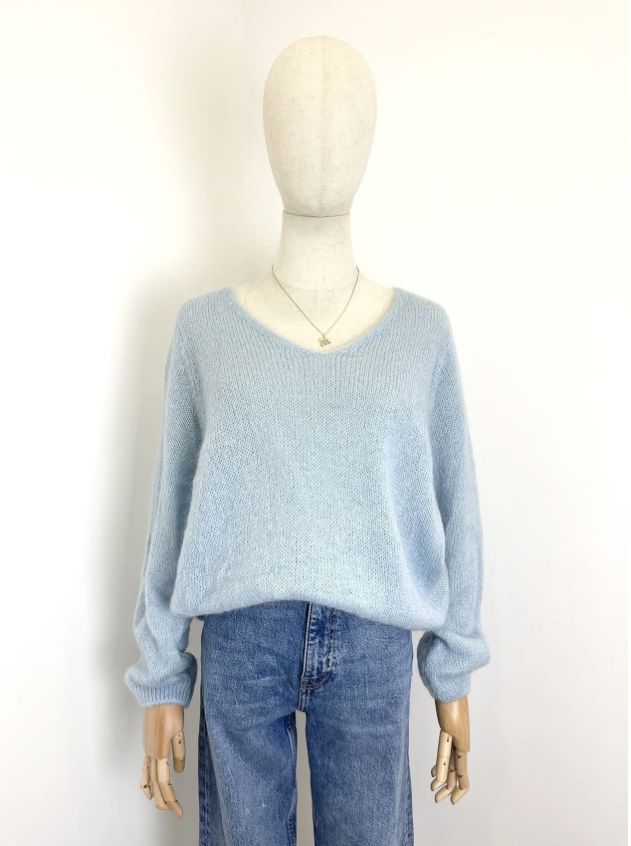 Eve V Neck Jumper | 9 Colours Knitwear Parisienne Collection 