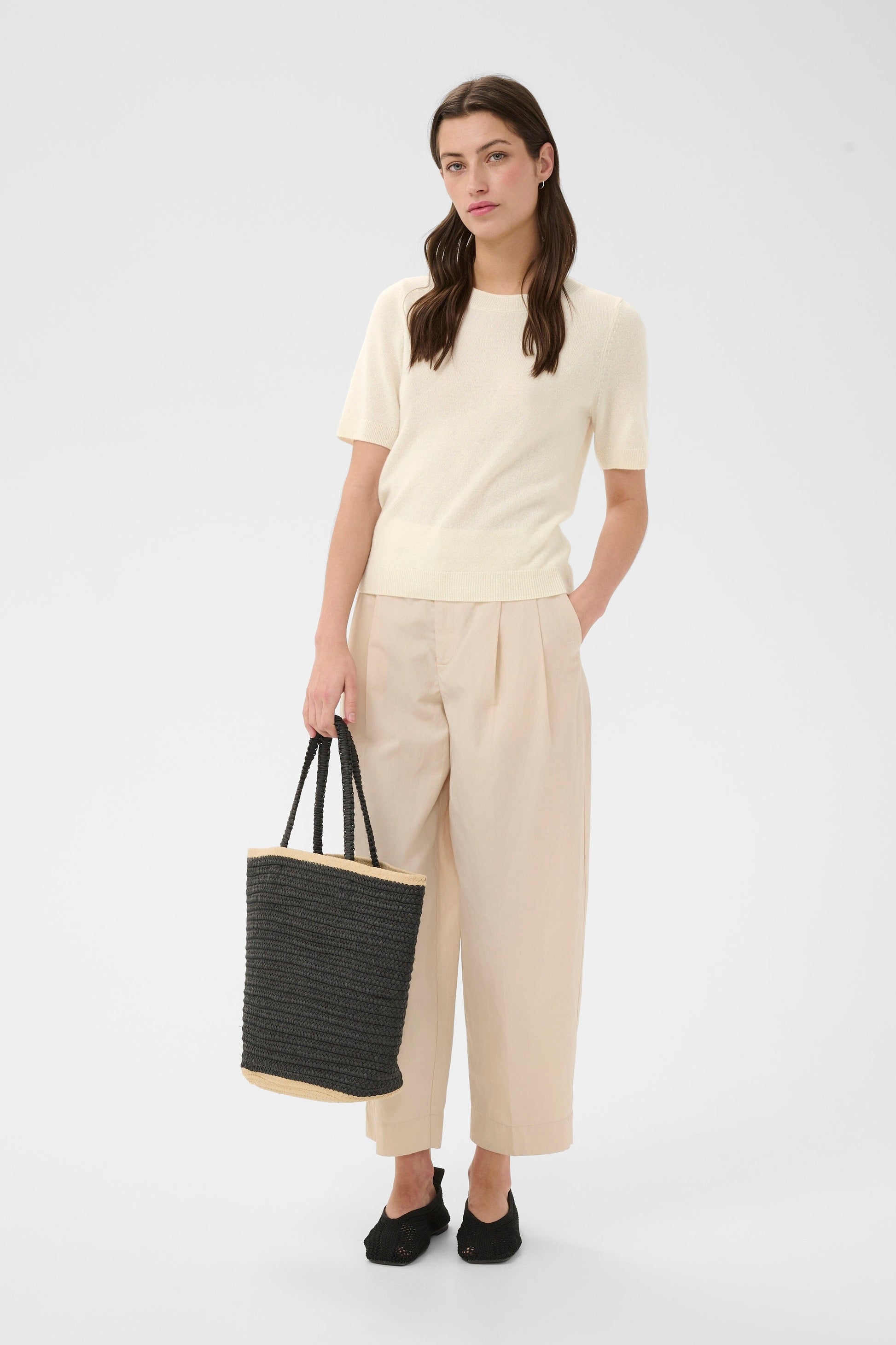Everlotta Knit | Whisper White Knitwear Part Two 
