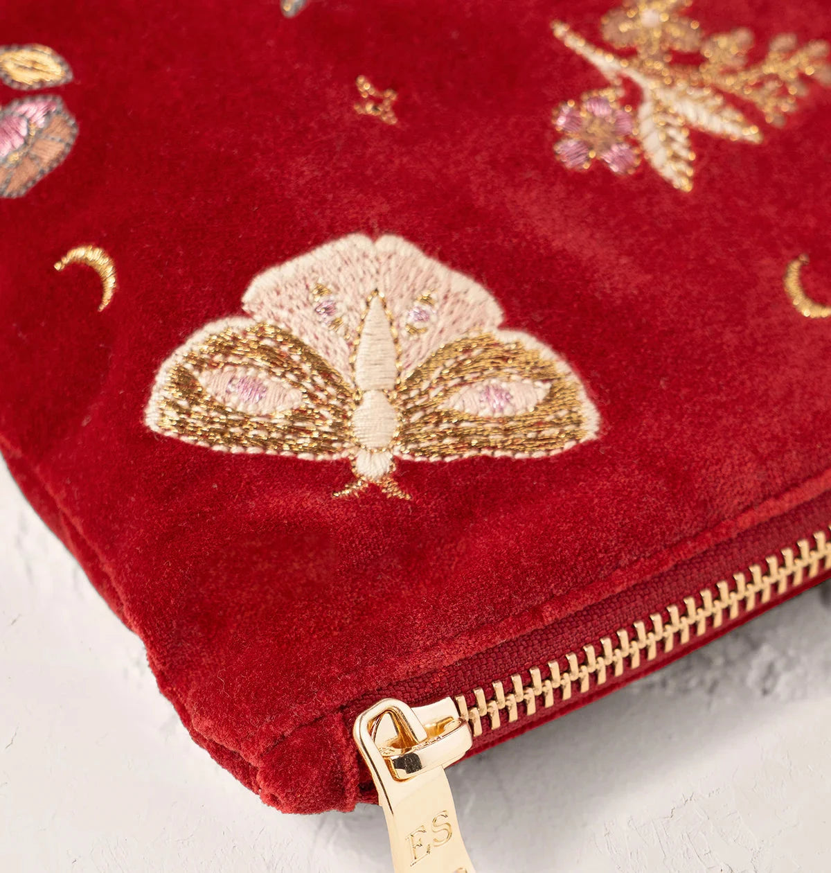 Everyday Pouch | Golden Trinkets Make up Bag Elizabeth Scarlett 