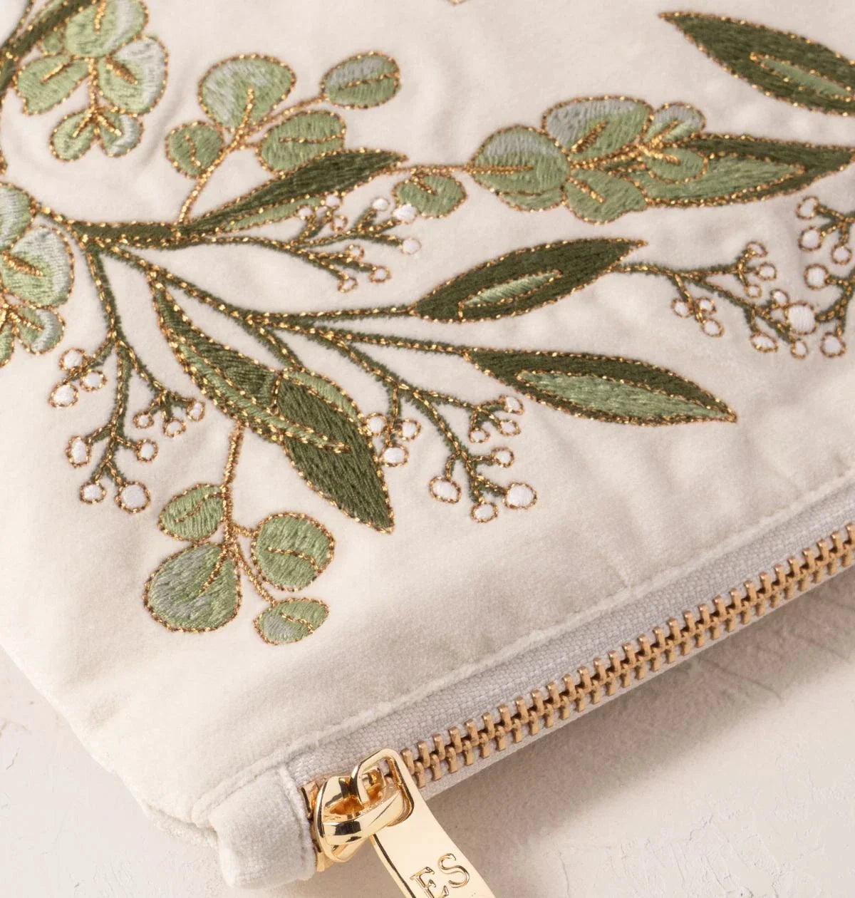Everyday Pouch | Olive Branch | Bride | Cream Make up Bag Elizabeth Scarlett 