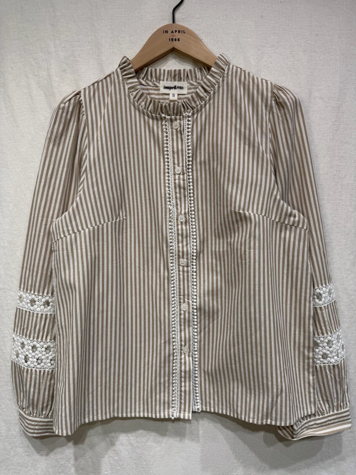 Freda Shirt | Taupe Shirt Parisienne Collection 