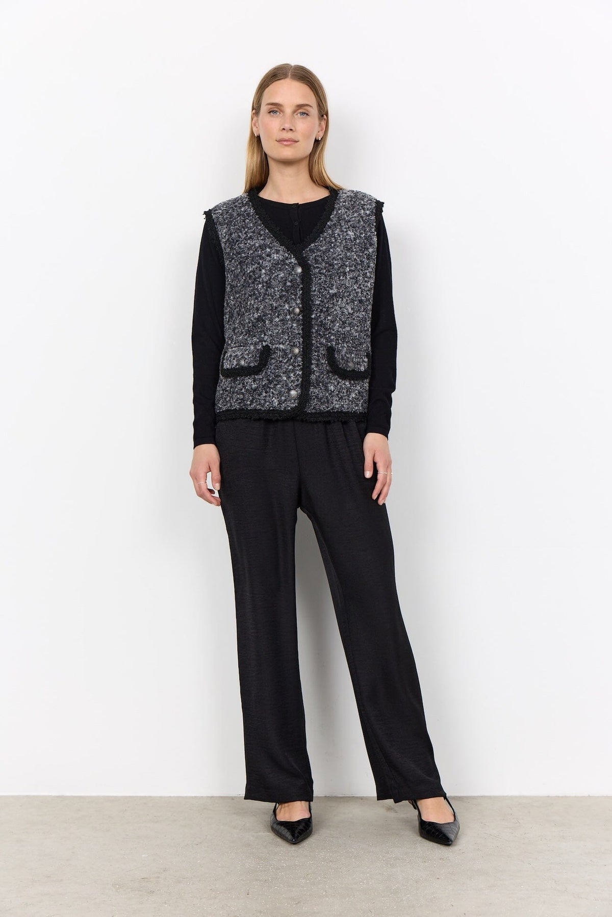 Gertrud Waistcoat | Dark Earth Waistcoat Soya Concept 
