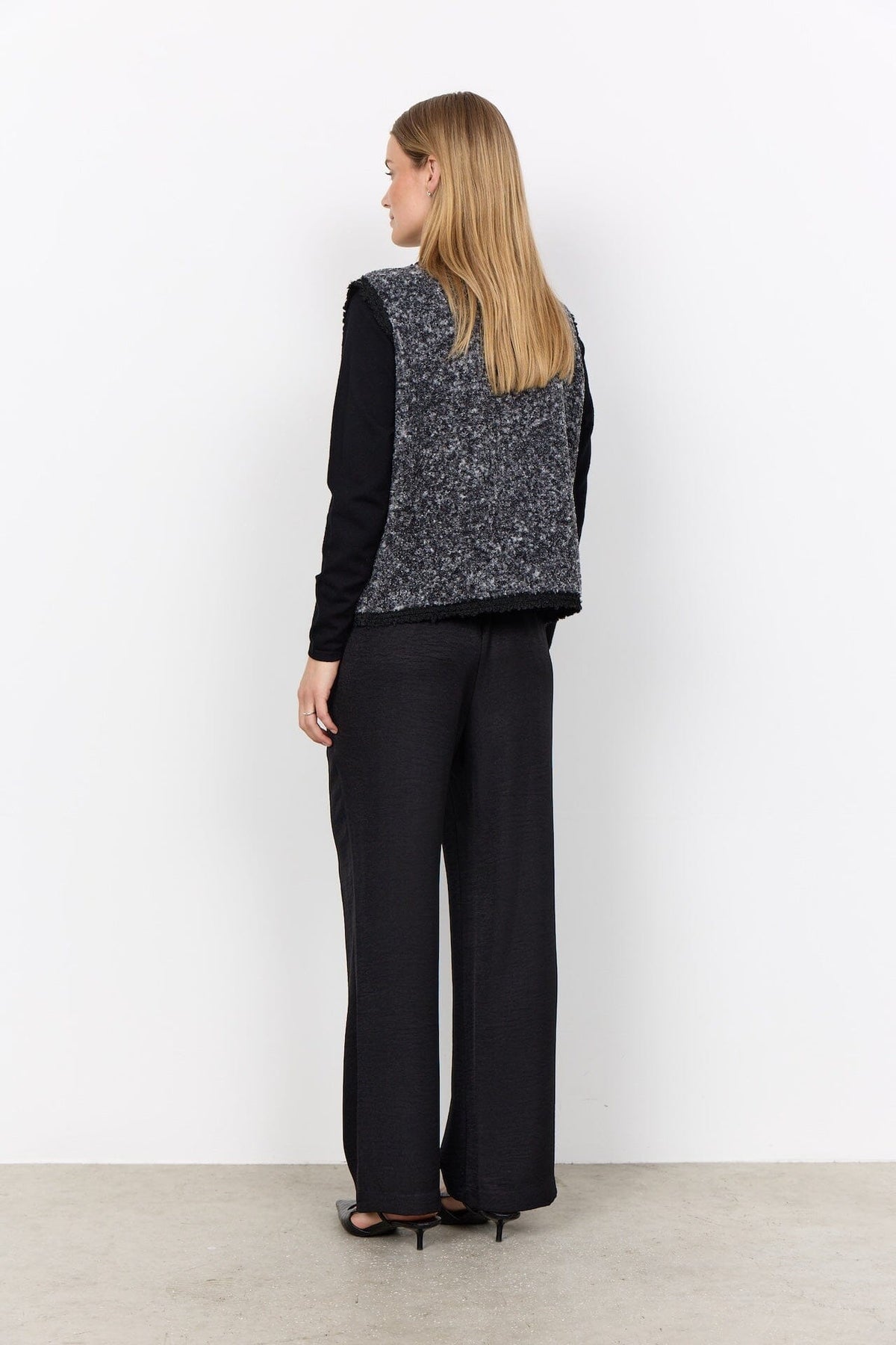 Gertrud Waistcoat | Dark Earth Waistcoat Soya Concept 