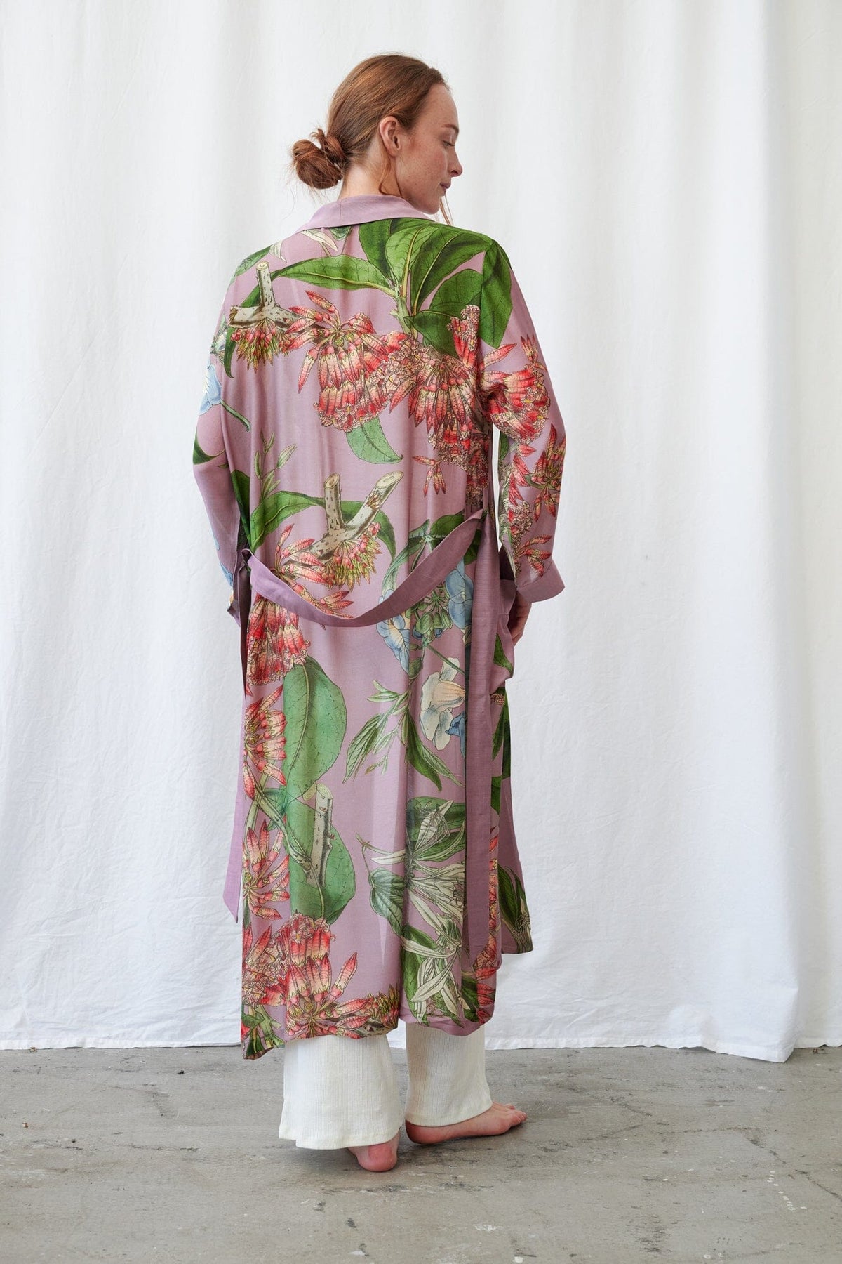 Gown | Rhodoleia | Pink Dressing Gown One Hundred Stars 
