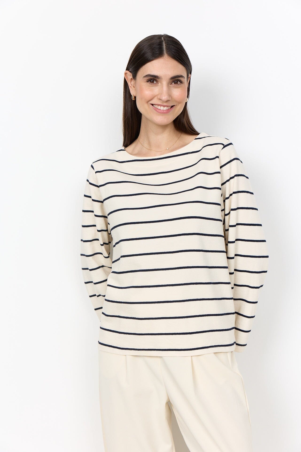 Greta Blouse | Cream Blouse Soya Concept 