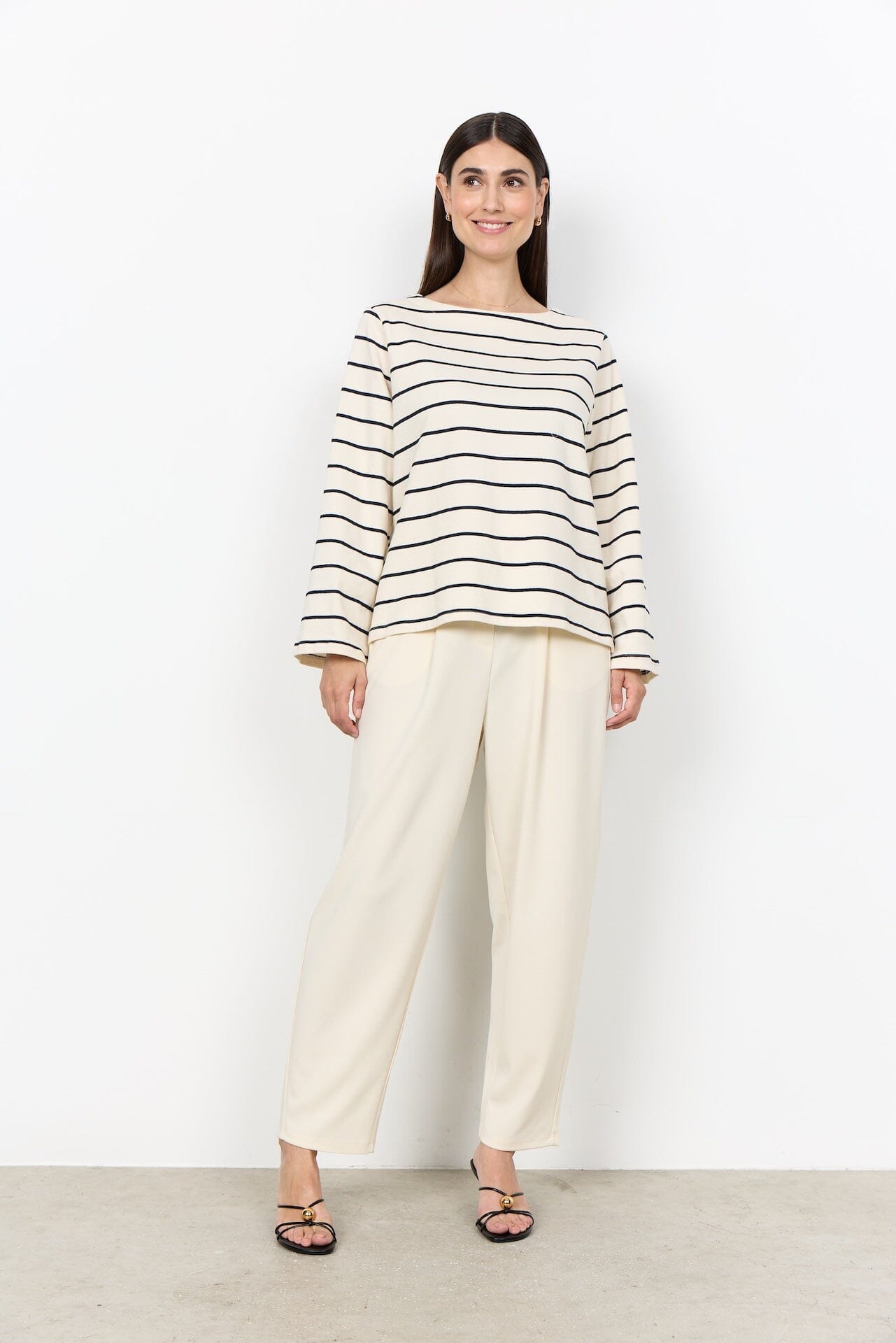 Greta Blouse | Cream Blouse Soya Concept 