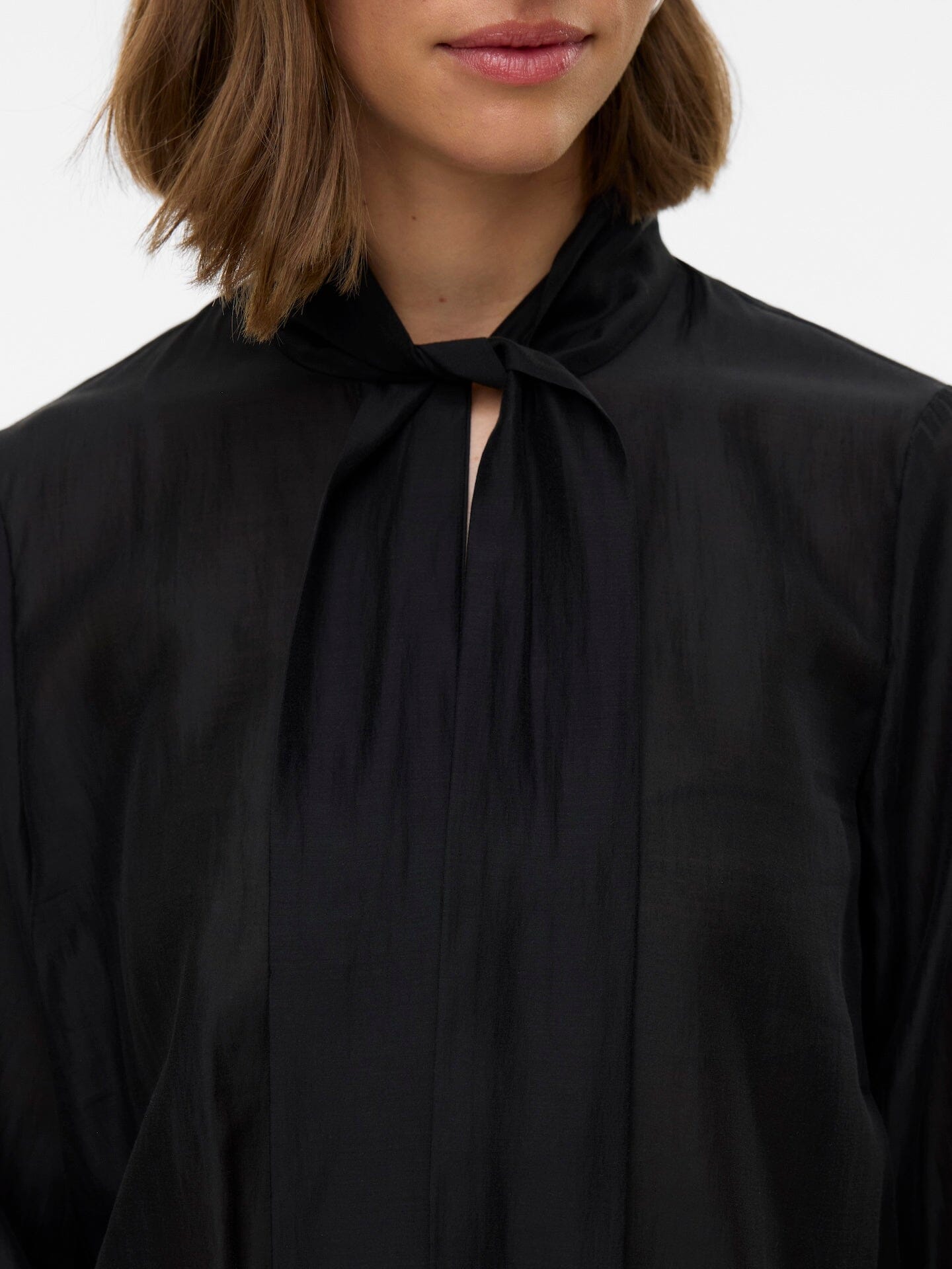 Halston Bow Top | Black Blouse Vero Moda 