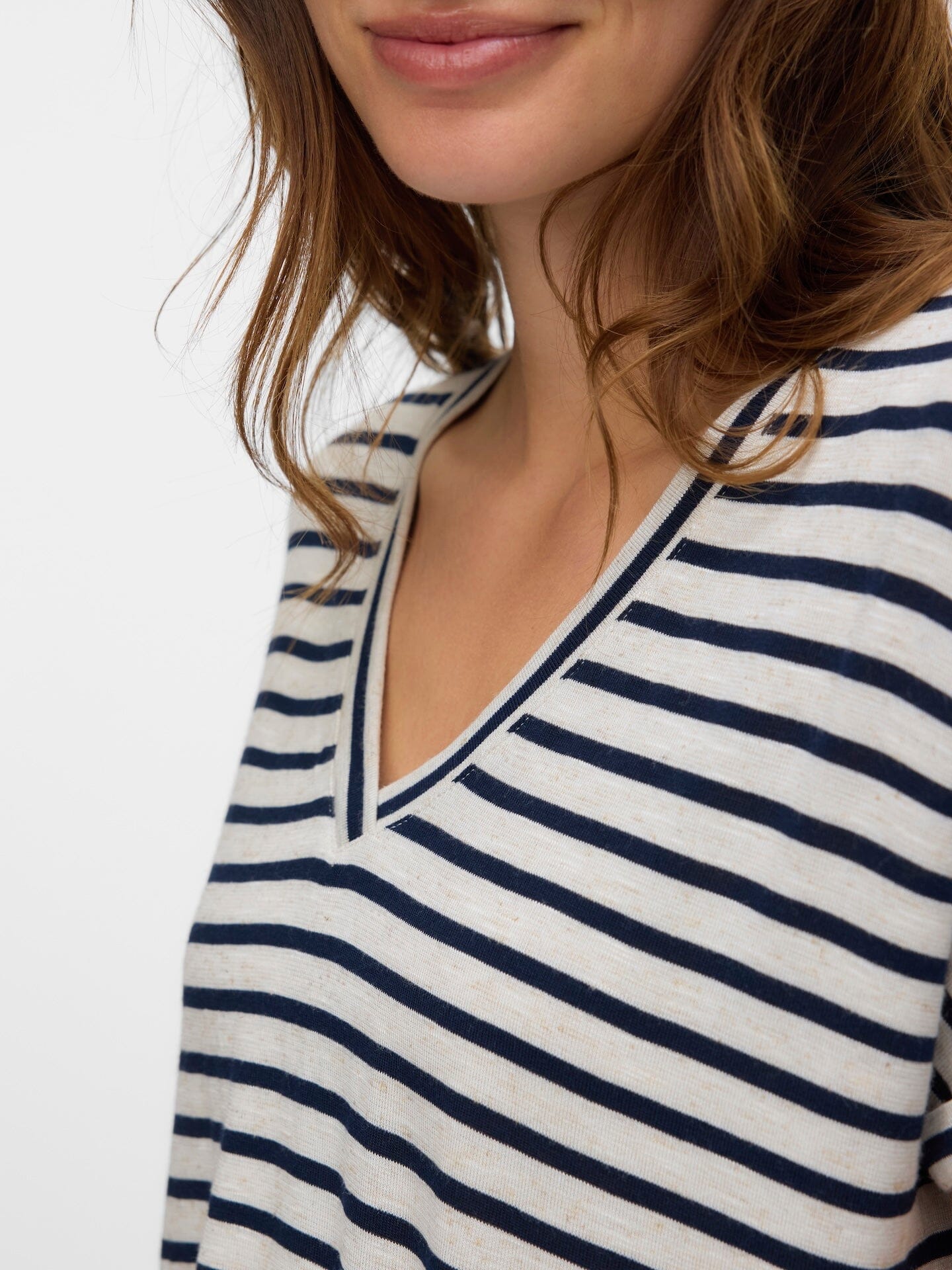 Holly Stripe Top | Silver Lining/Navy Blazer Shirts & Tops Vero Moda 