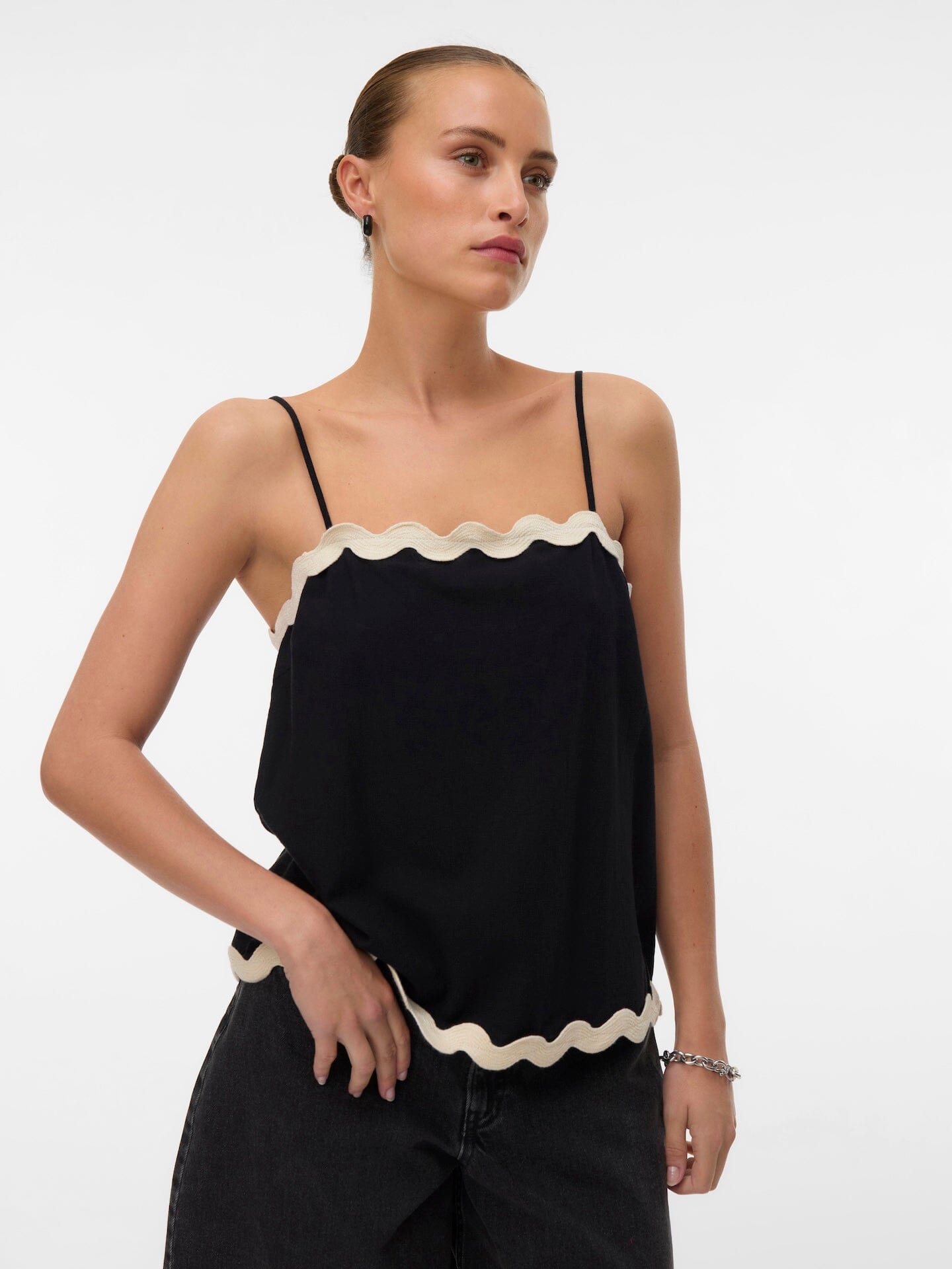 Jenna Top | Black/Birch Blouse Vero Moda 