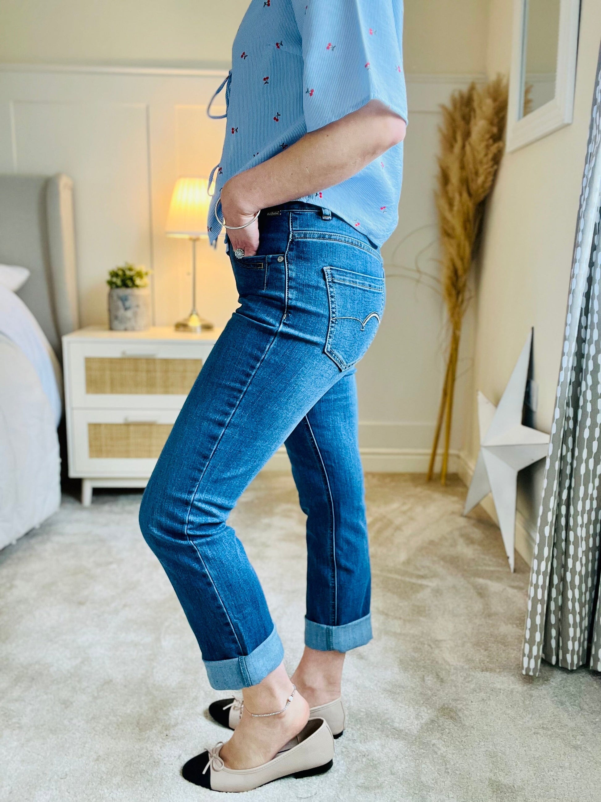 Kate Jeans | Stone Used Pants Red Button 