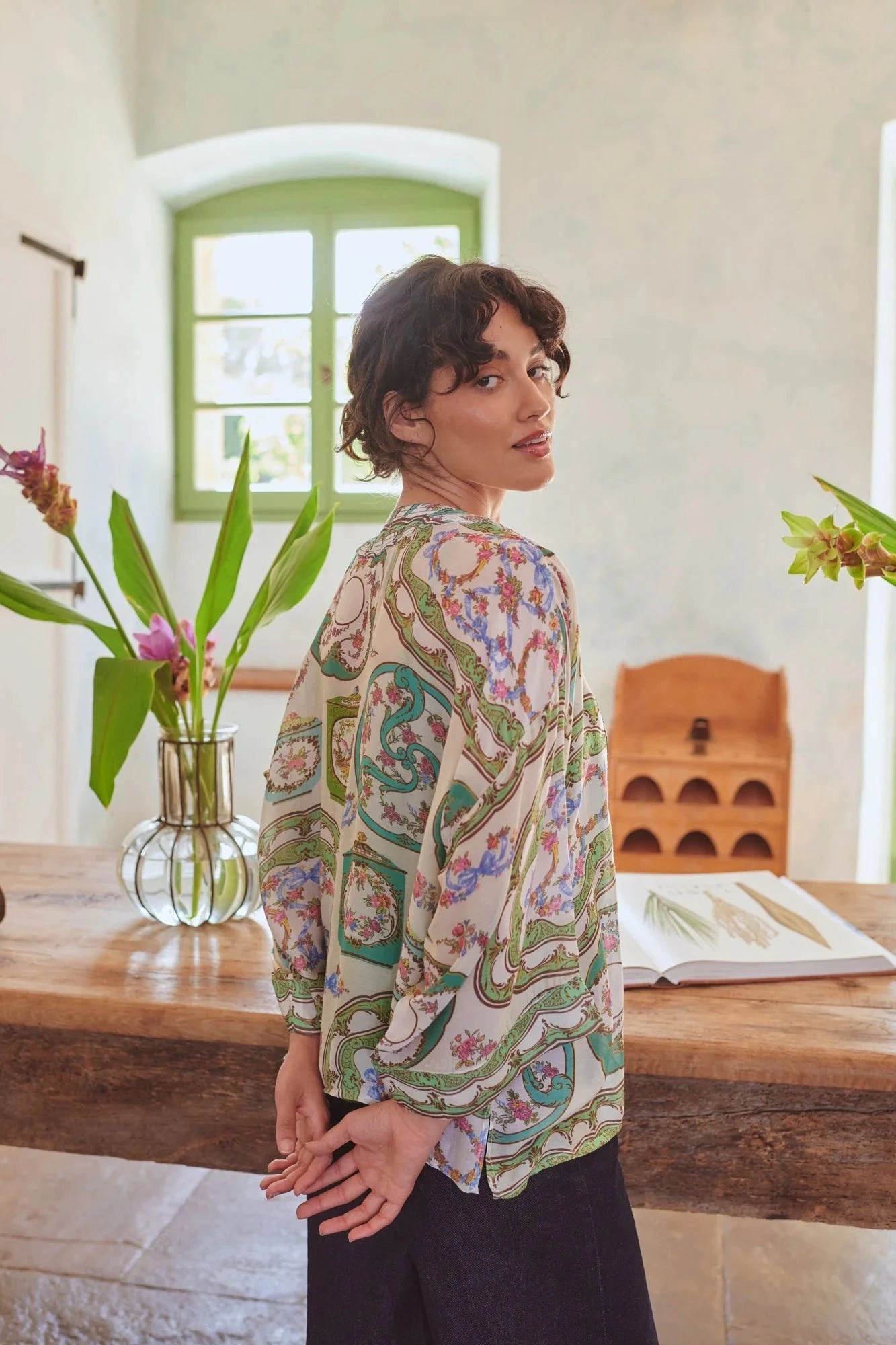 Kimono | Afternoon Tea | Green Kimonos One Hundred Stars 