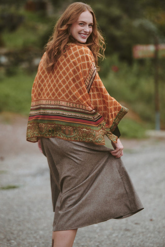 Kimono | Amulet | Gold Kimonos One Hundred Stars 