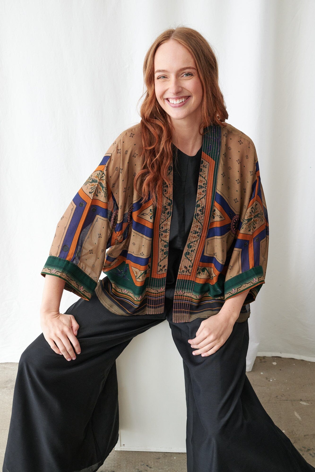 Kimono | Fleur De Lys | Sand Kimonos One Hundred Stars 