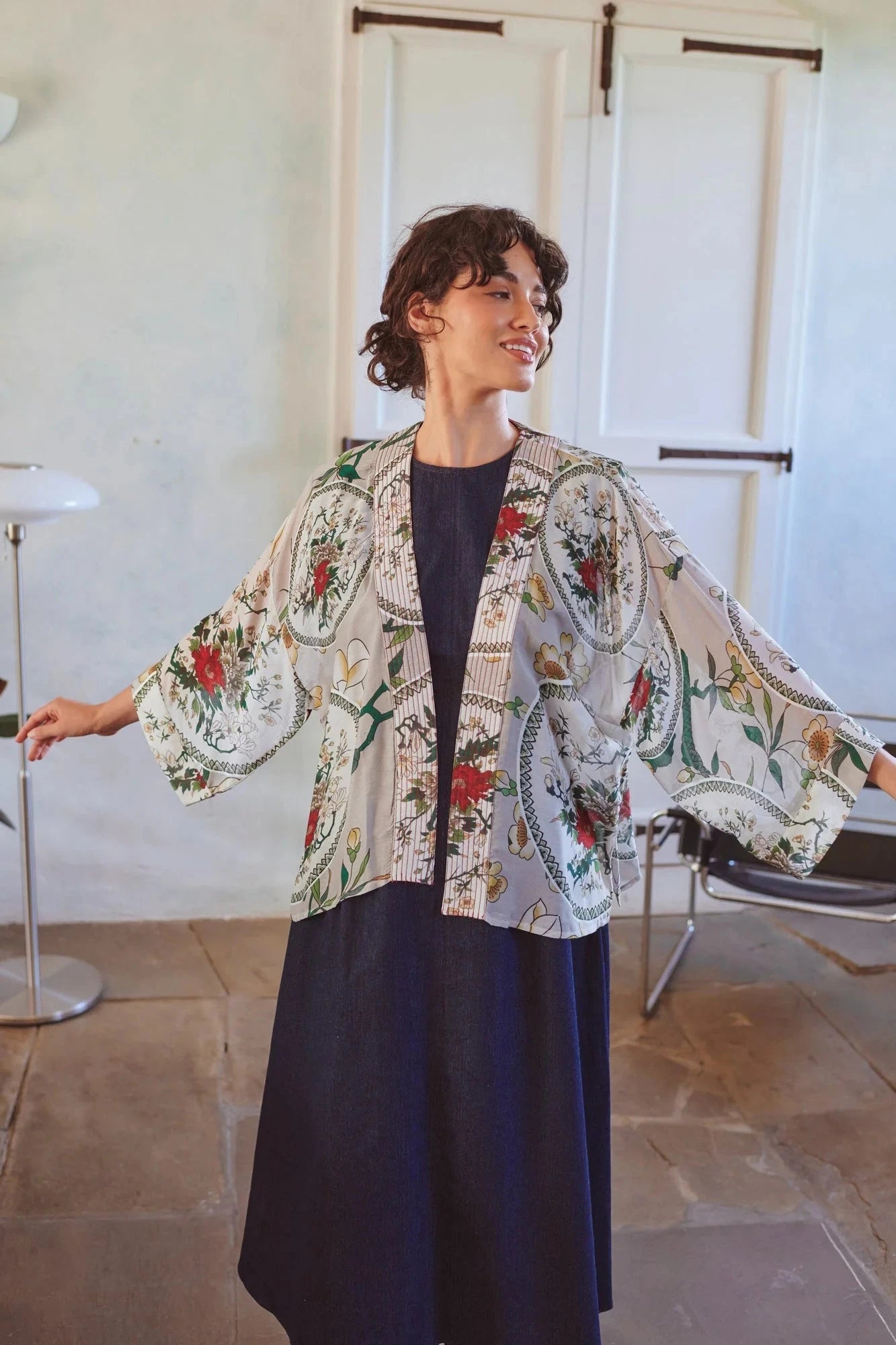 Kimono | Magnolia Plates | Putty Kimonos One Hundred Stars 
