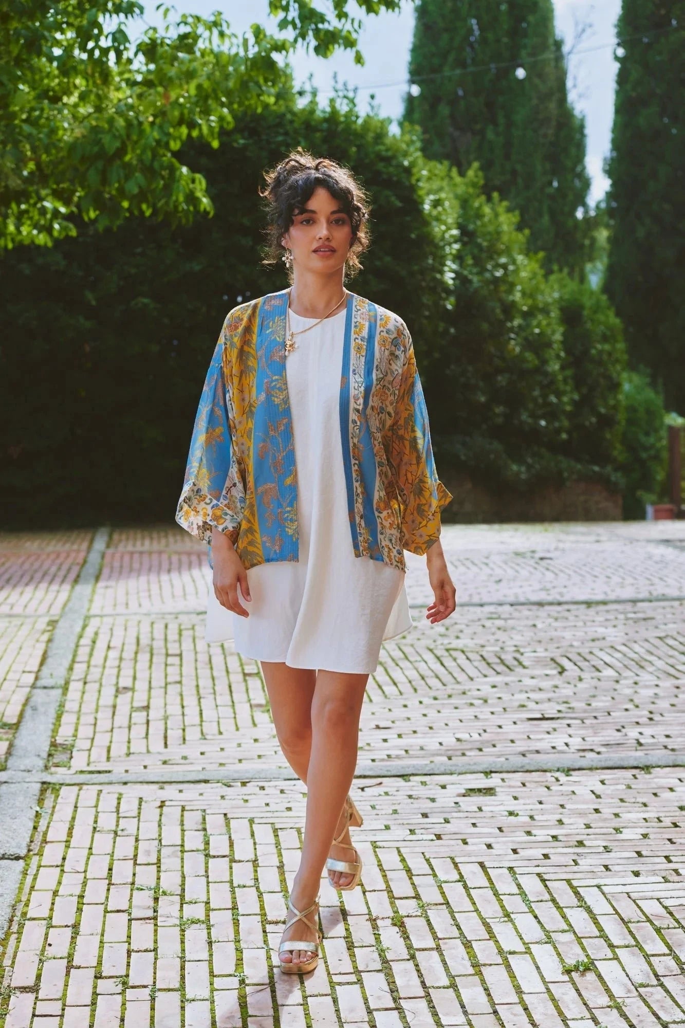 Kimono | Ribbons | Gold Kimonos One Hundred Stars 